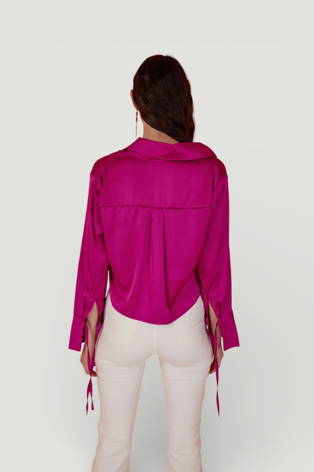 Image of Özel Dokulu Saten Crop Silky Gömlek Pembe
