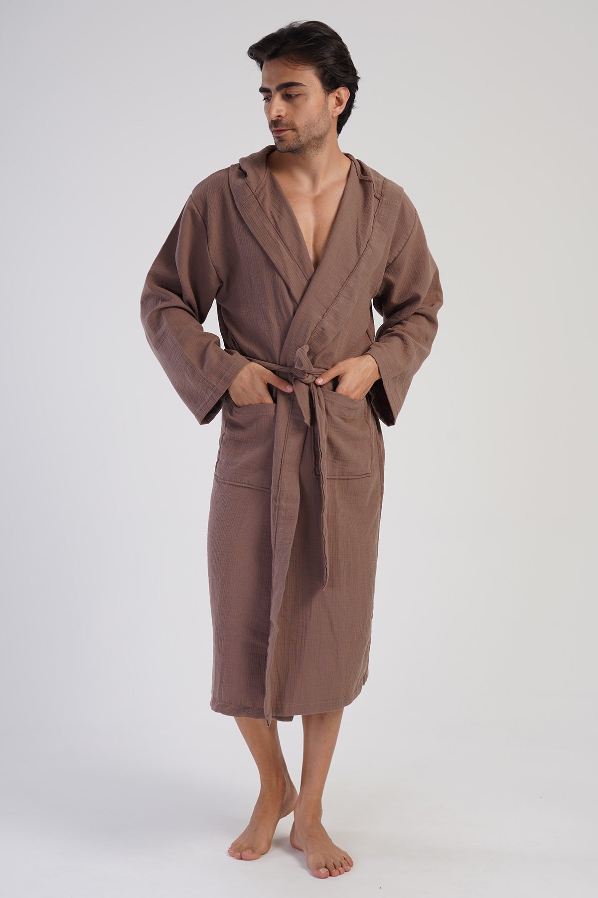 Image of MUSLIN KAPSONLU UZUN BOY BAYAN BORNOZ