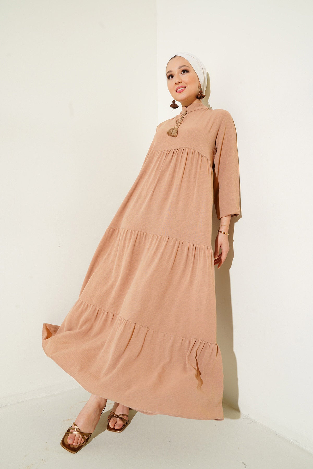 Image of 1627 Collar-Tie Hijab Dress - D.Vizon