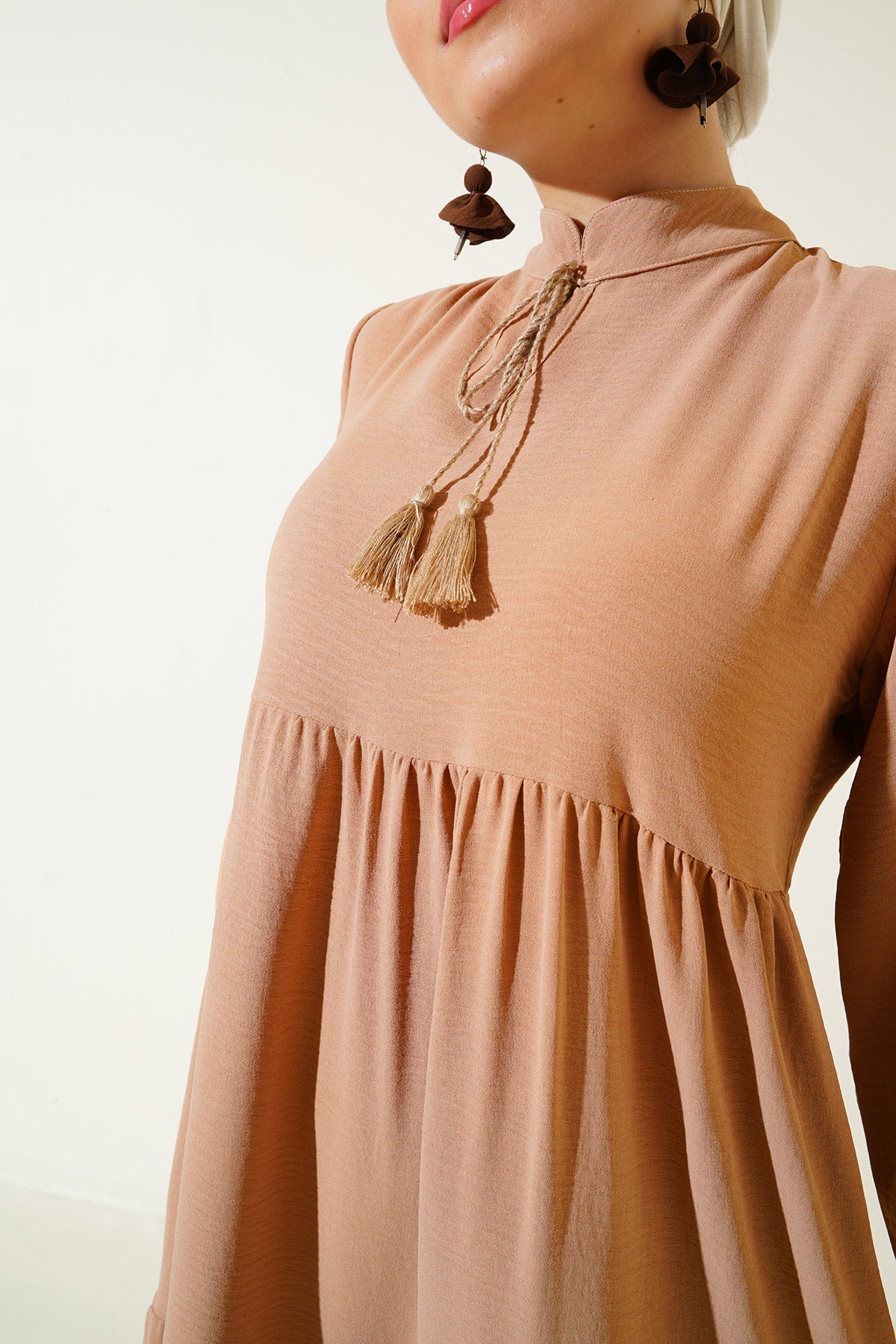 Image of 1627 Collar-Tie Hijab Dress - D.Vizon