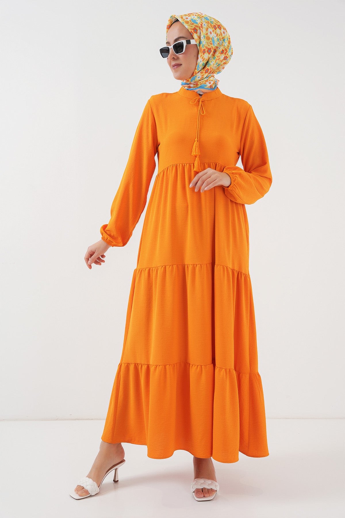 Image of 1627 Yaka Bağcıklı Tesettür Elbise - Oranje
