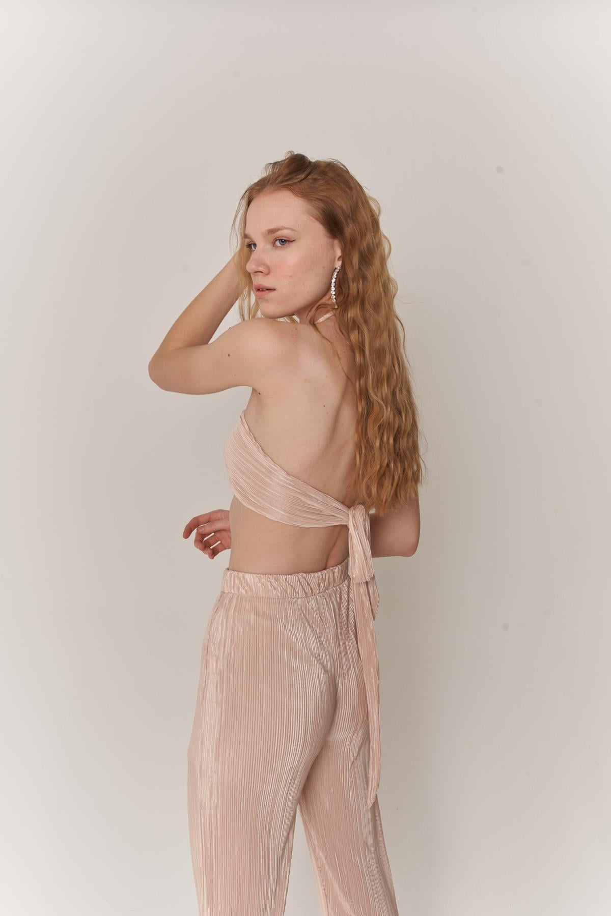 Image of Kadın Bej Crop Bağlamalı Cardy Bluz