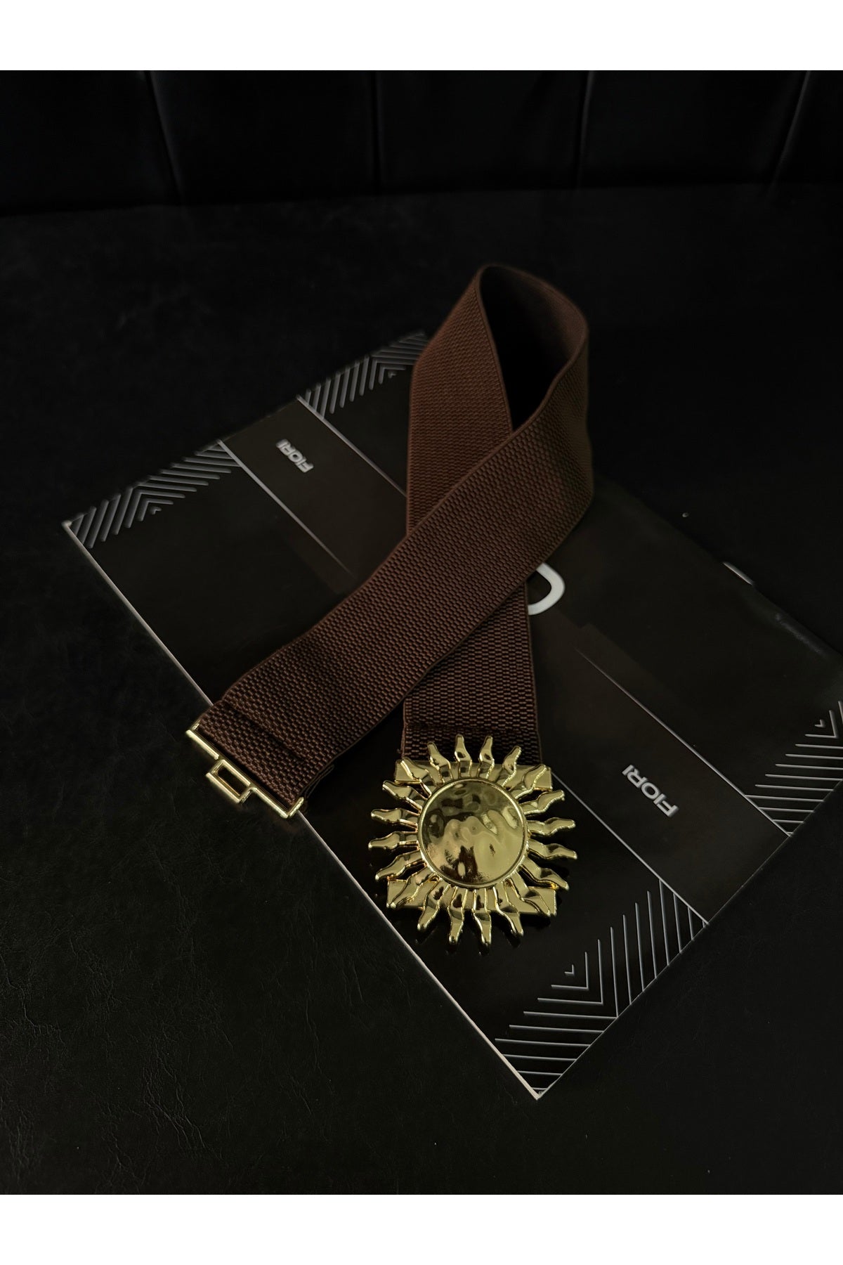 Image of Gold Güneş Tokalı Geçmeli Elastik Kadın Kemeri, Ceket Kemeri, Gömlek Kemeri, Elbise Kemeri