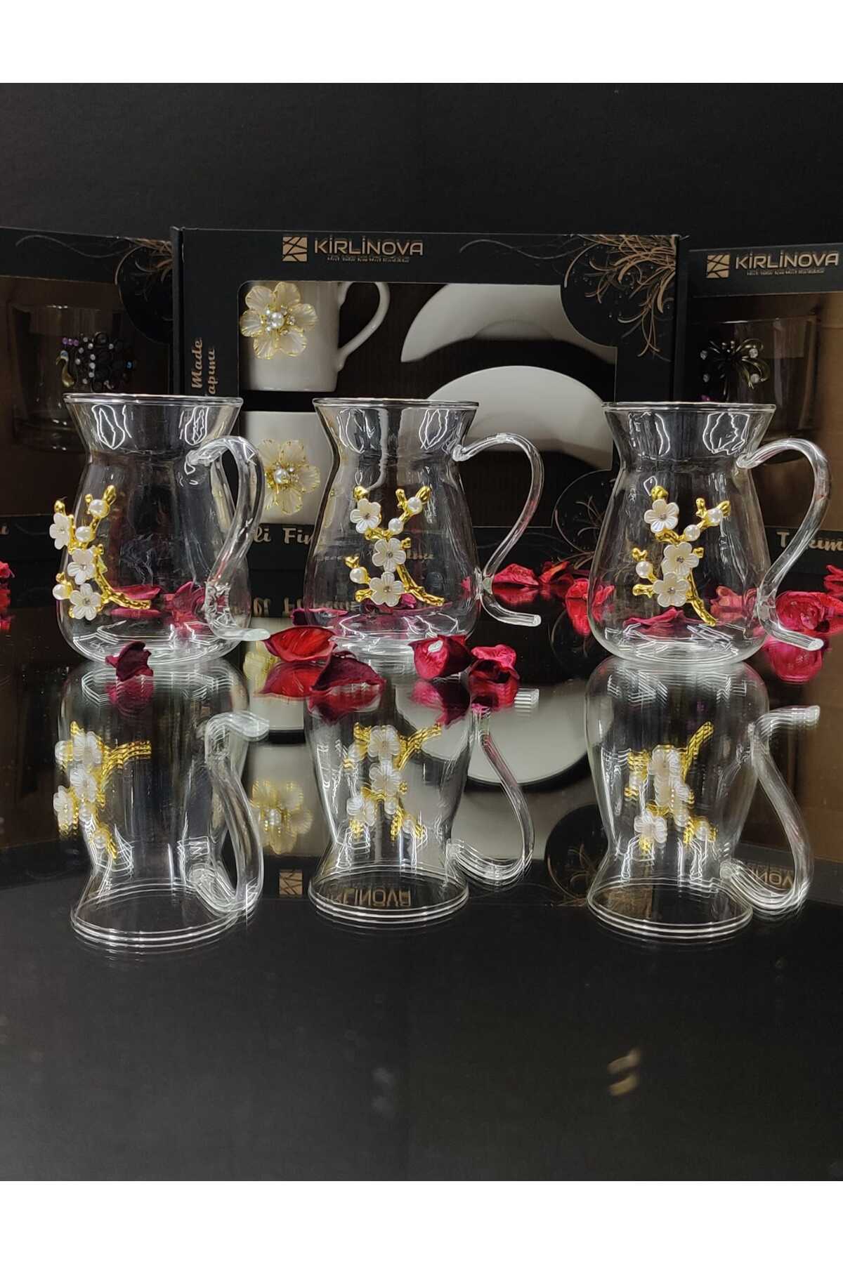 Image of Dal Çiçek Borosilikat Çay Bardağı 3lü Cam Set El Yapımı