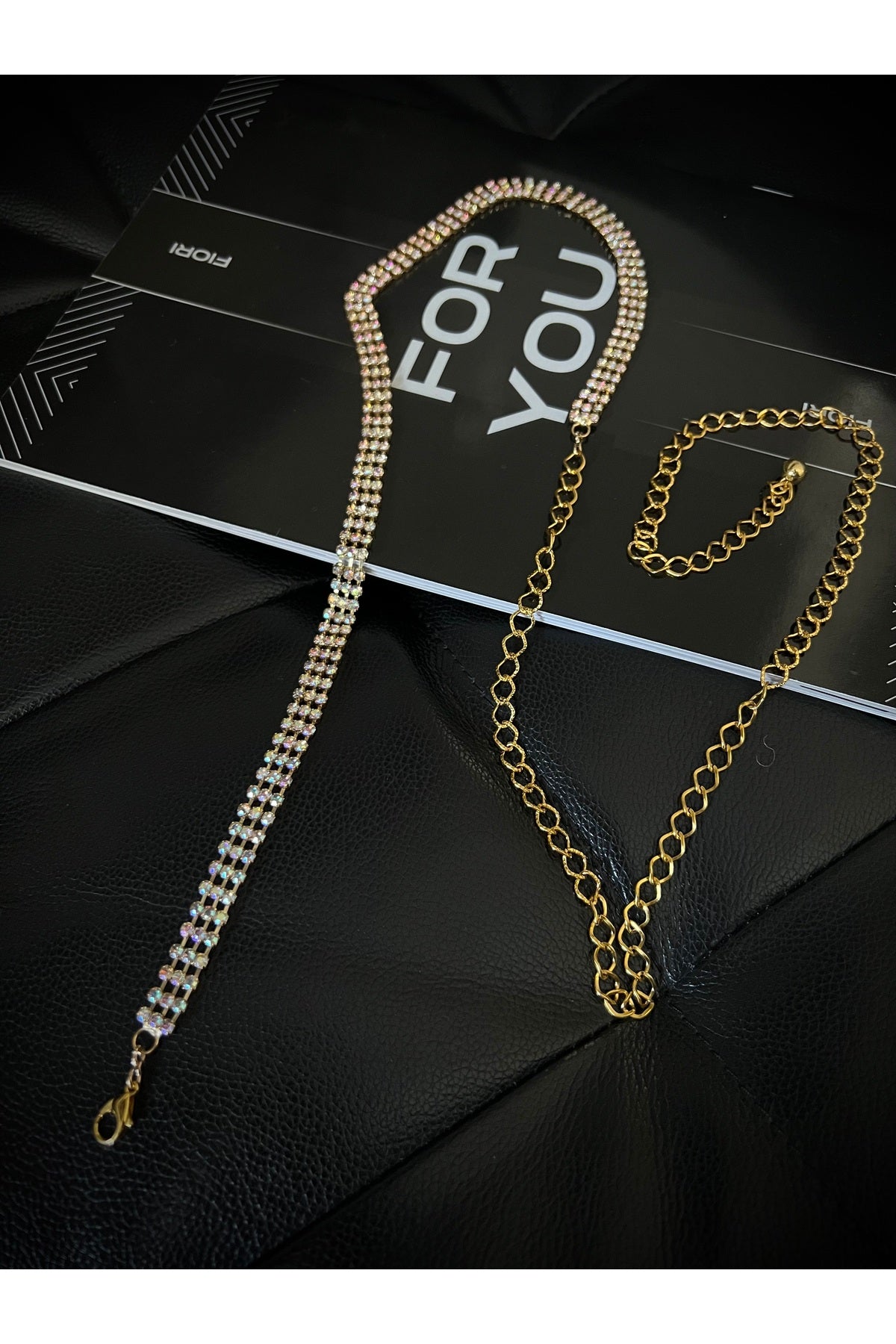 Image of Kadın Gold Taşlı Zincir Kemer