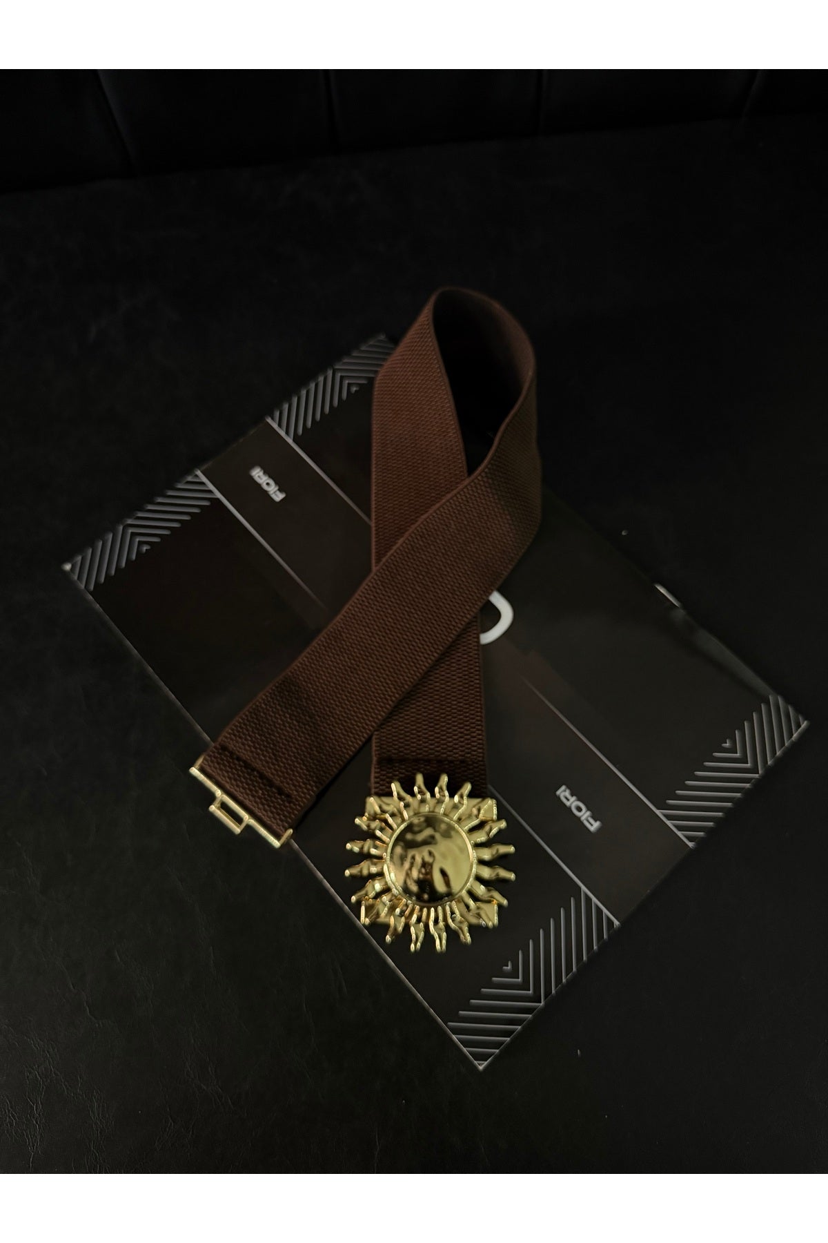 Image of Gold Güneş Tokalı Geçmeli Elastik Kadın Kemeri, Ceket Kemeri, Gömlek Kemeri, Elbise Kemeri
