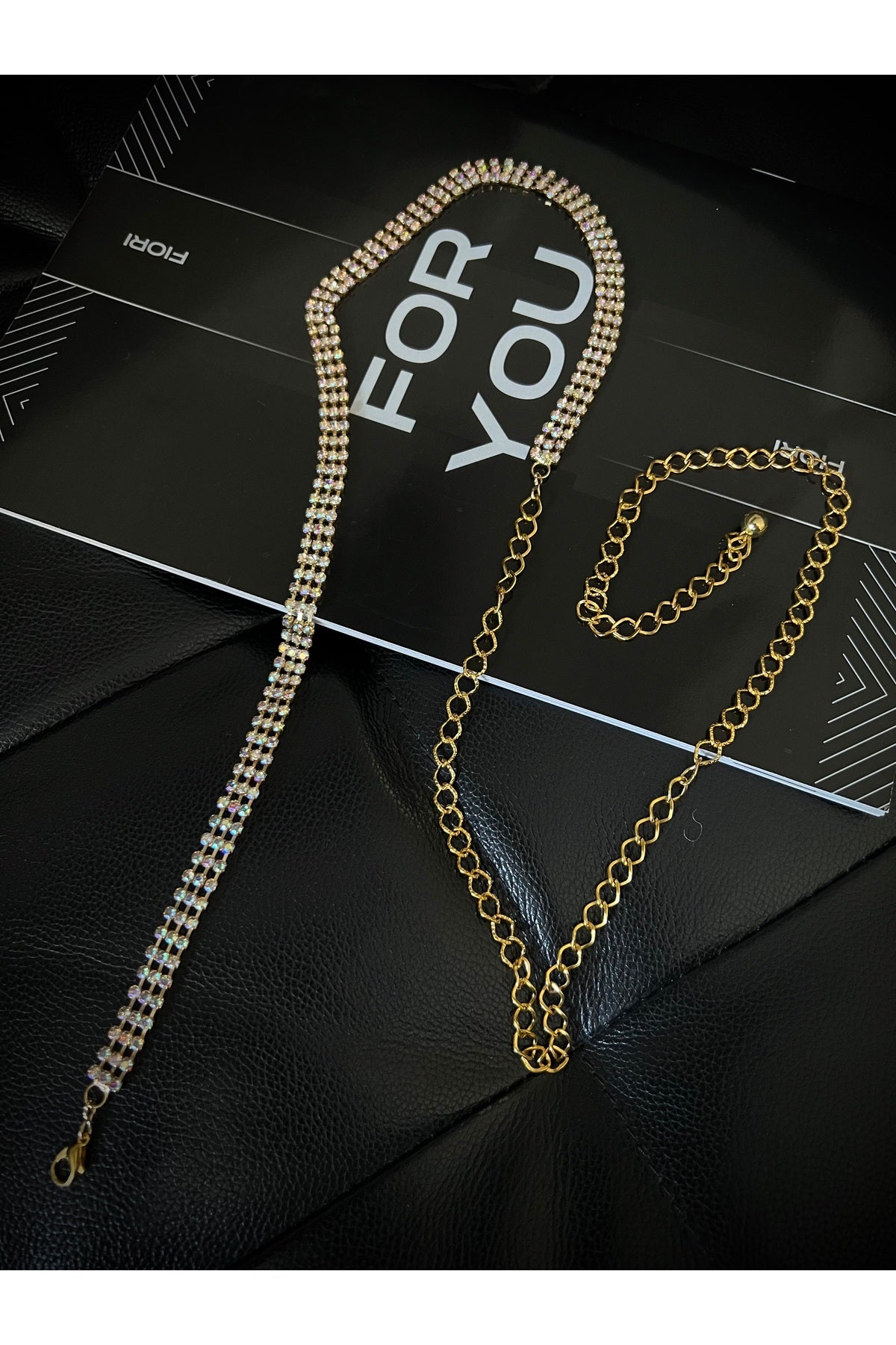 Image of Kadın Gold Taşlı Zincir Kemer