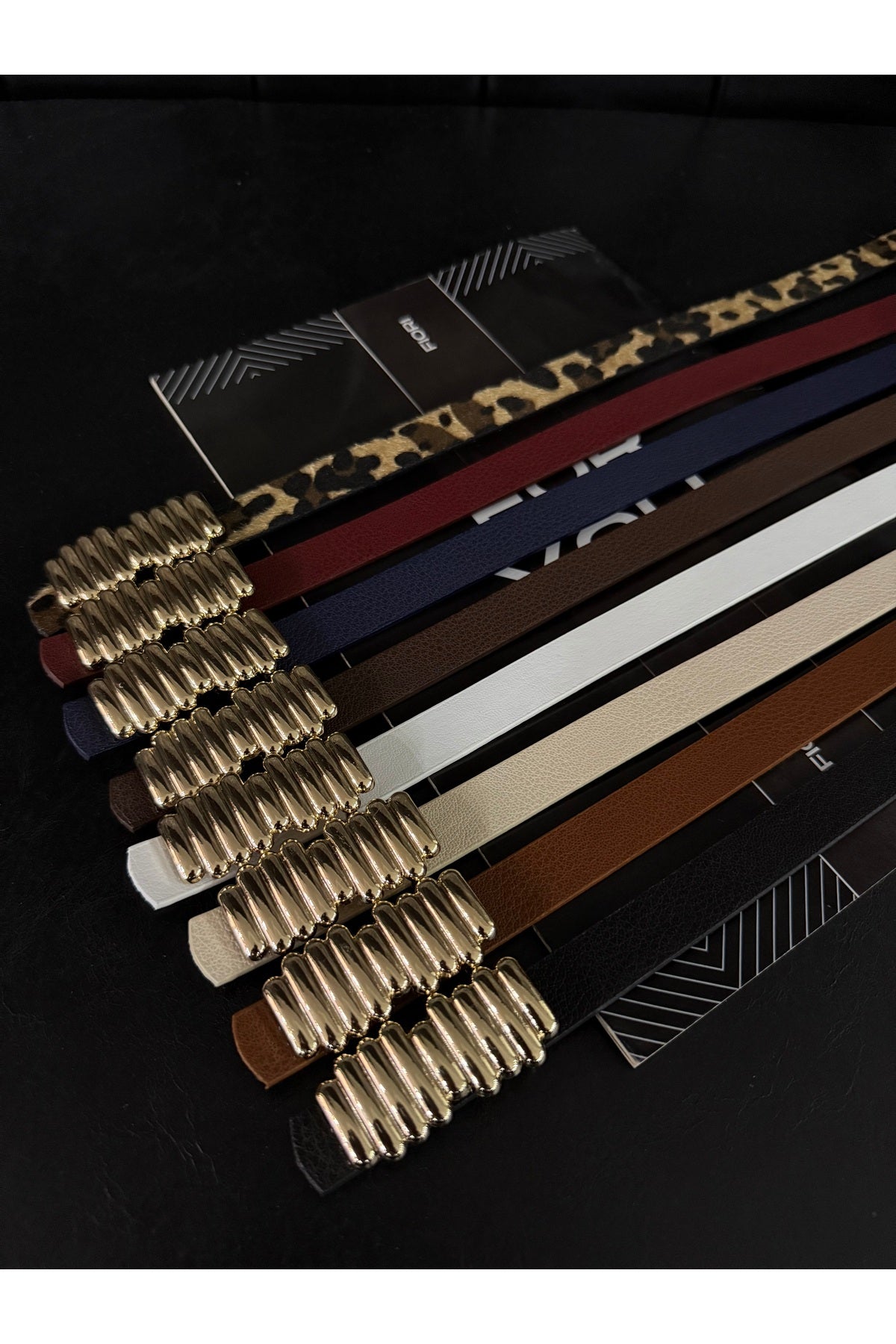 Image of 3’lü Tasarım Çubuk Gold Tokalı İnce Kadın Kemeri, Ceket Kemeri, Gömlek Kemeri, Elbise Kemeri