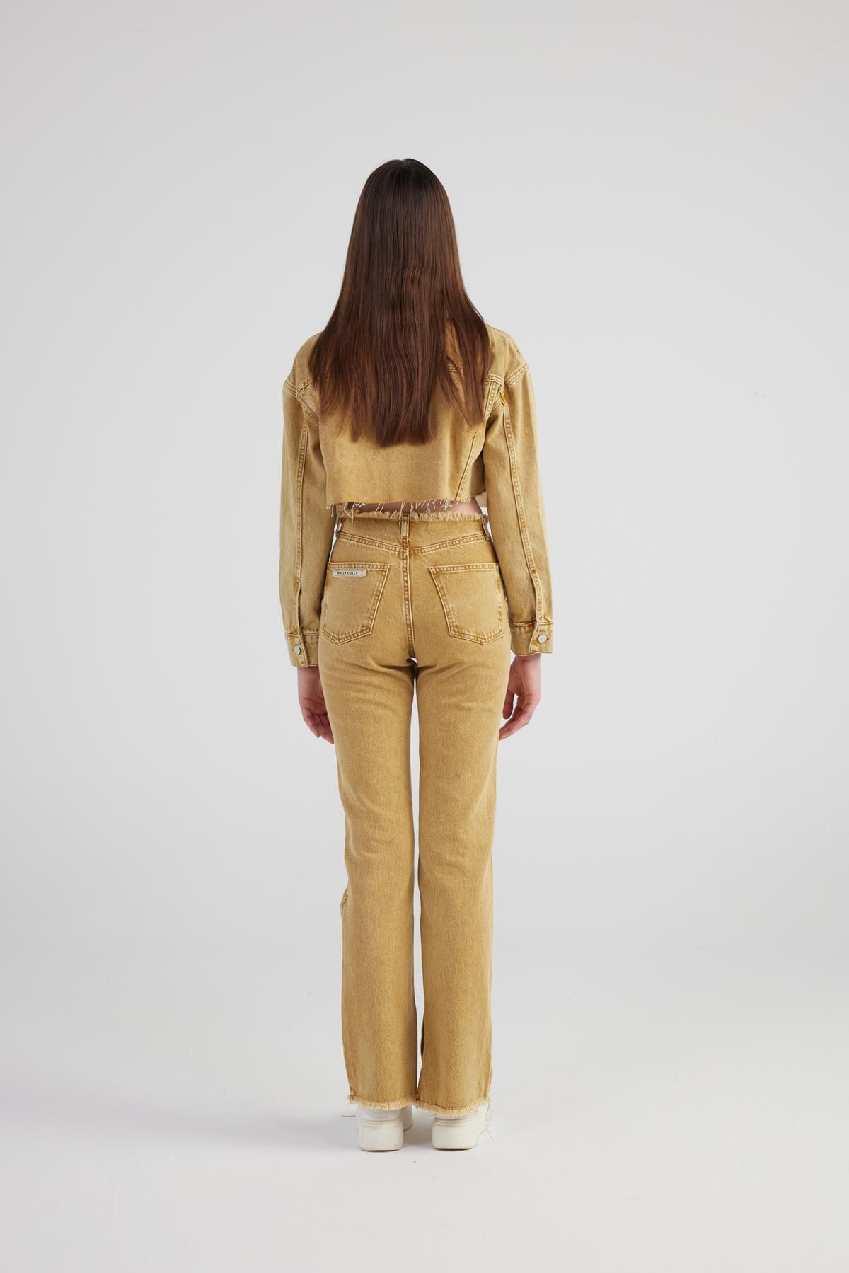 Image of Mermer Desenli Kırçıl Detaylı Straight Kesim Paça Yırtmaçlı Rusted Jean Pantolon Camel