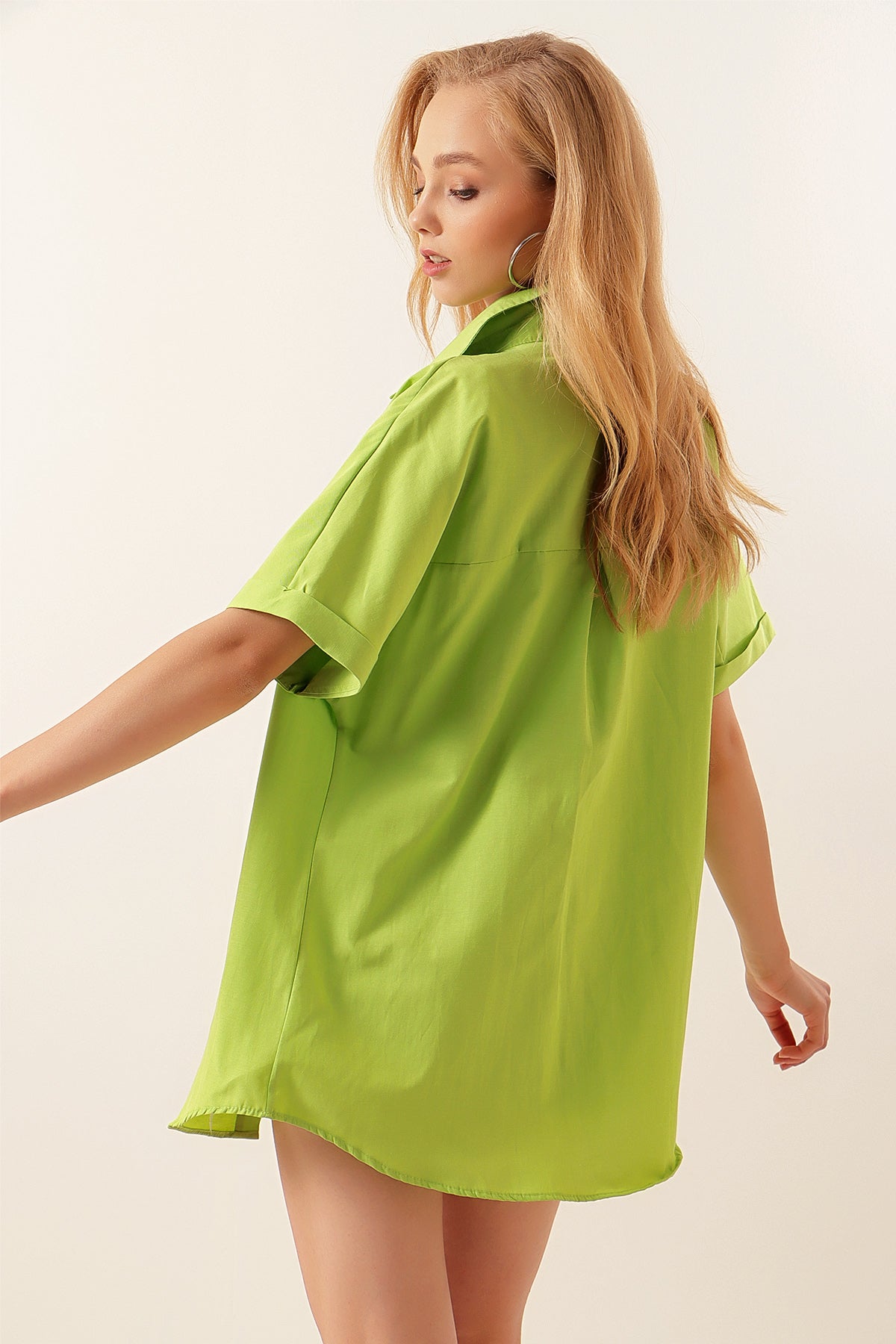 Image of 20120 Tricou cu mânecă scurtă supradimensionat - Verde deschis