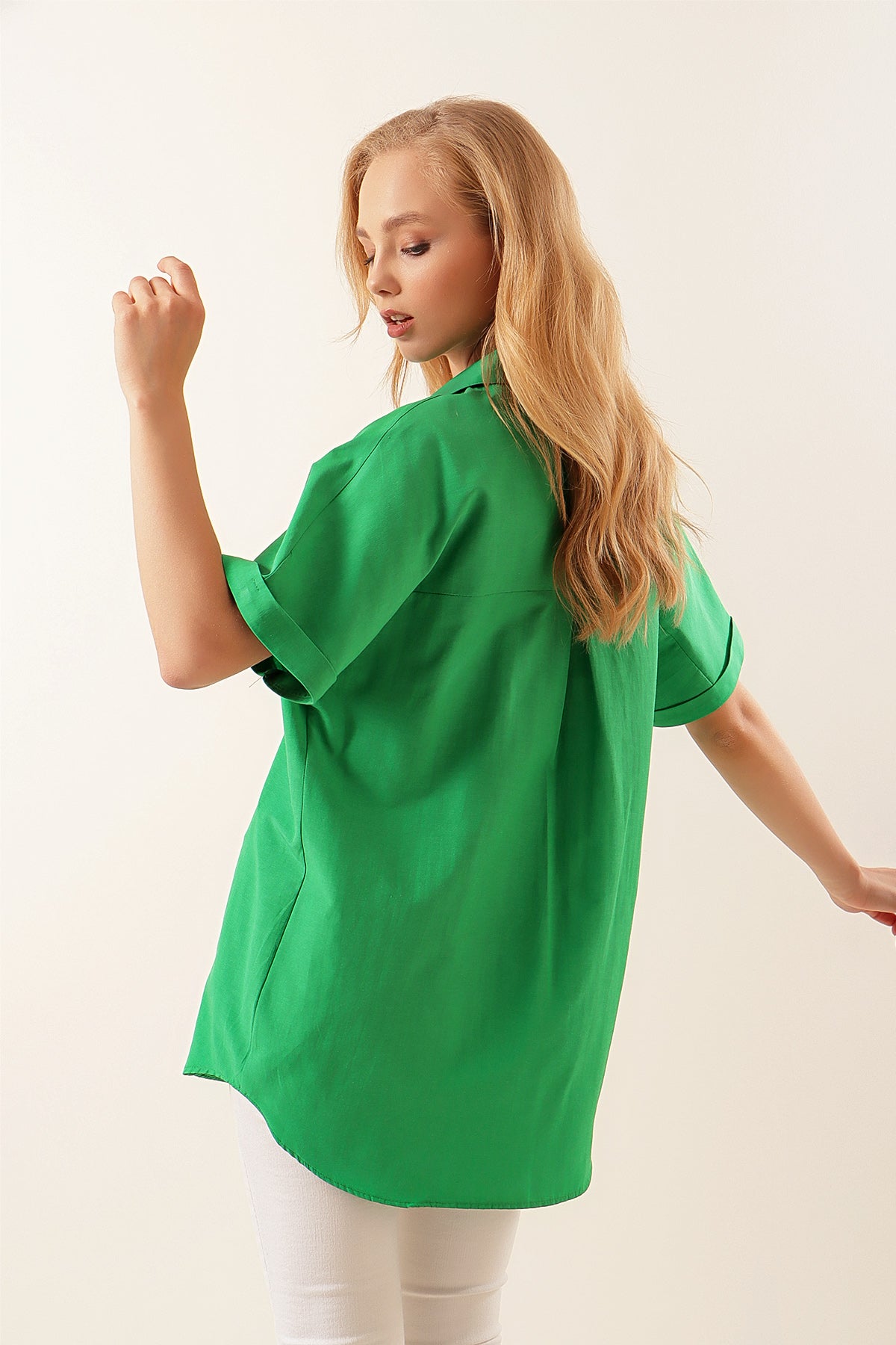 Image of 20120 Tricou cu mânecă scurtă supradimensionat - Verde