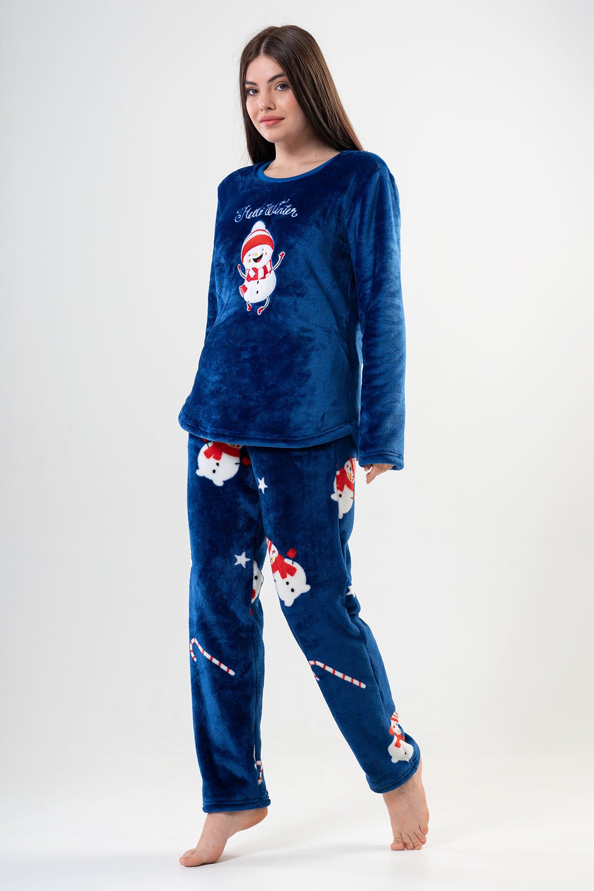 Image of BAYAN SOFT O YAKA UZUN KOL ETEGI OVAL CEPLI PIJAMA TAKIM