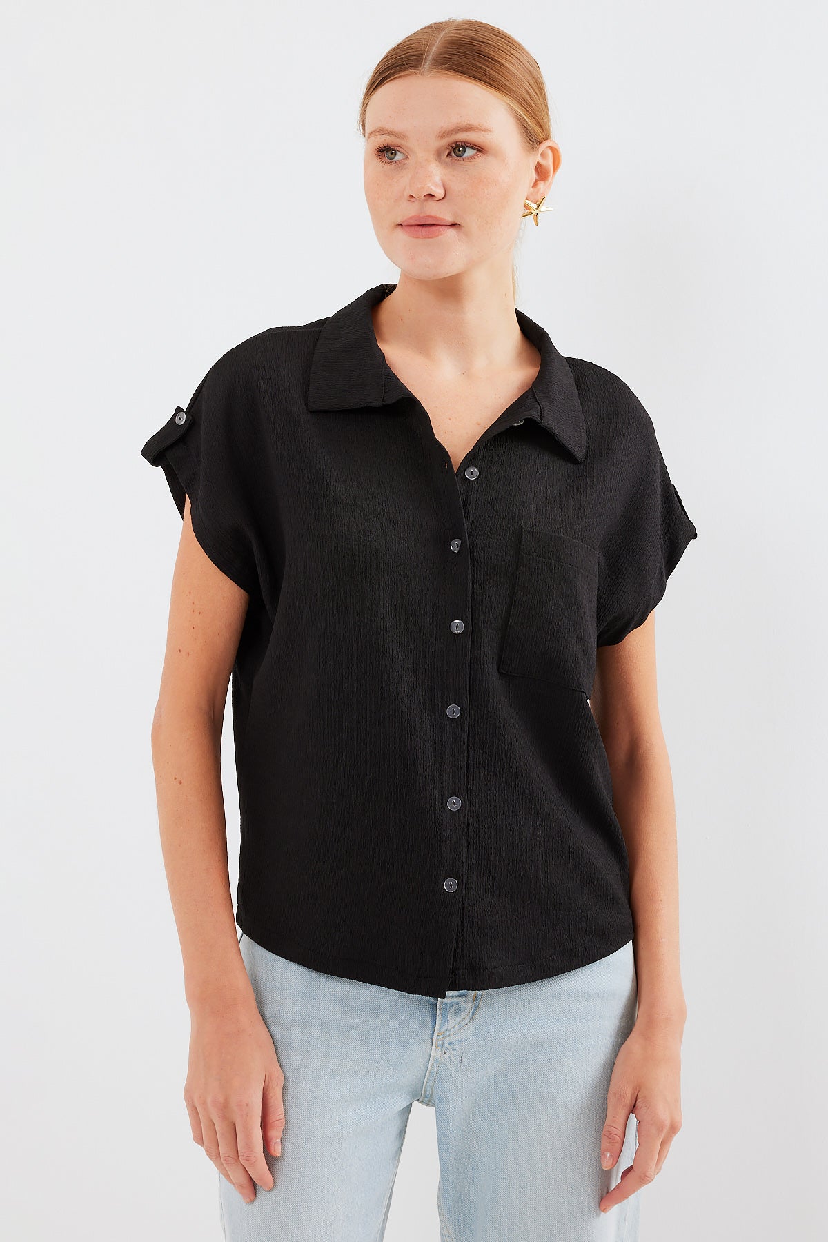 Image of 20256 Double Short-Sleeved Shirt with Cuffs - Black