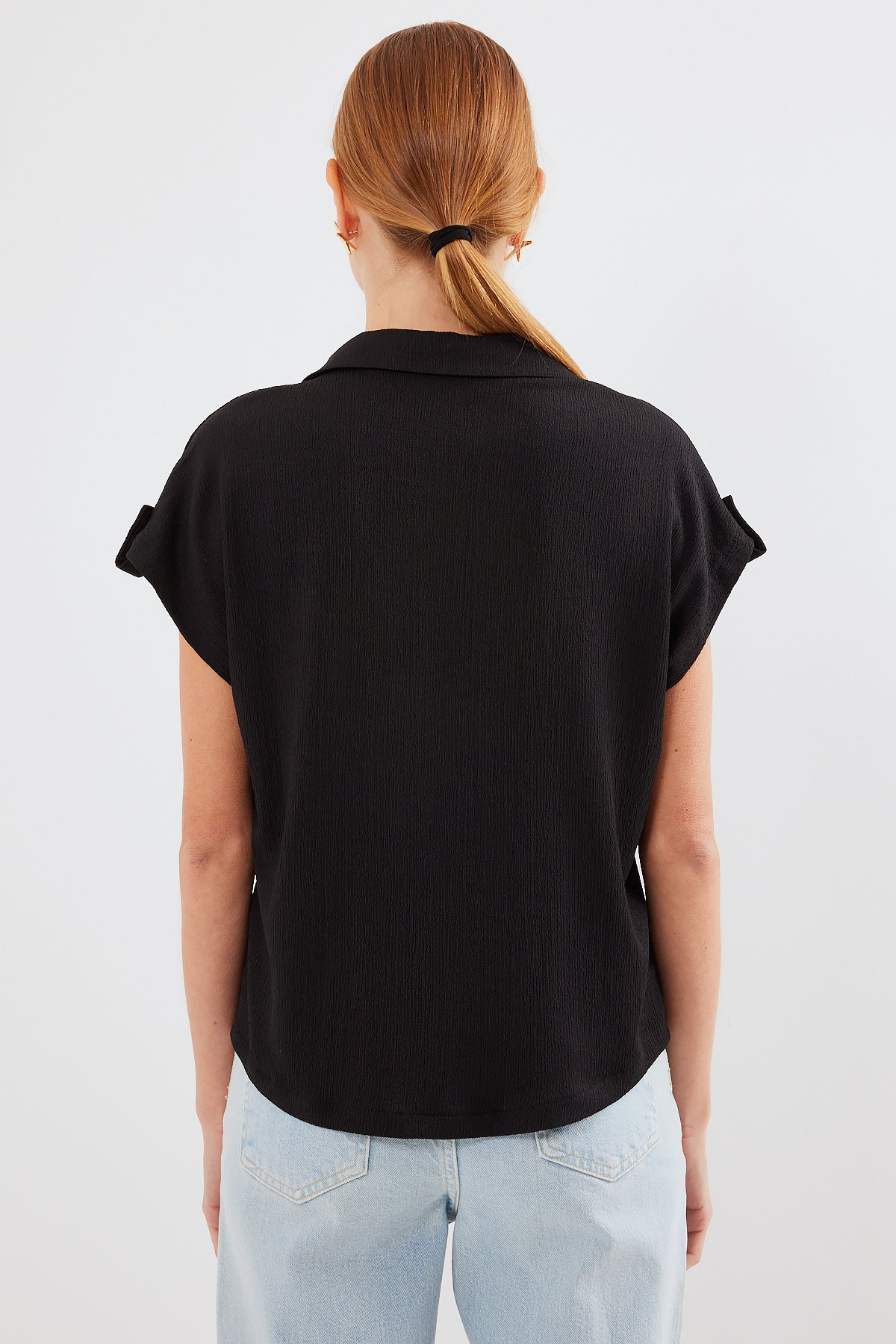 Image of 20256 Double Short-Sleeved Shirt with Cuffs - Black