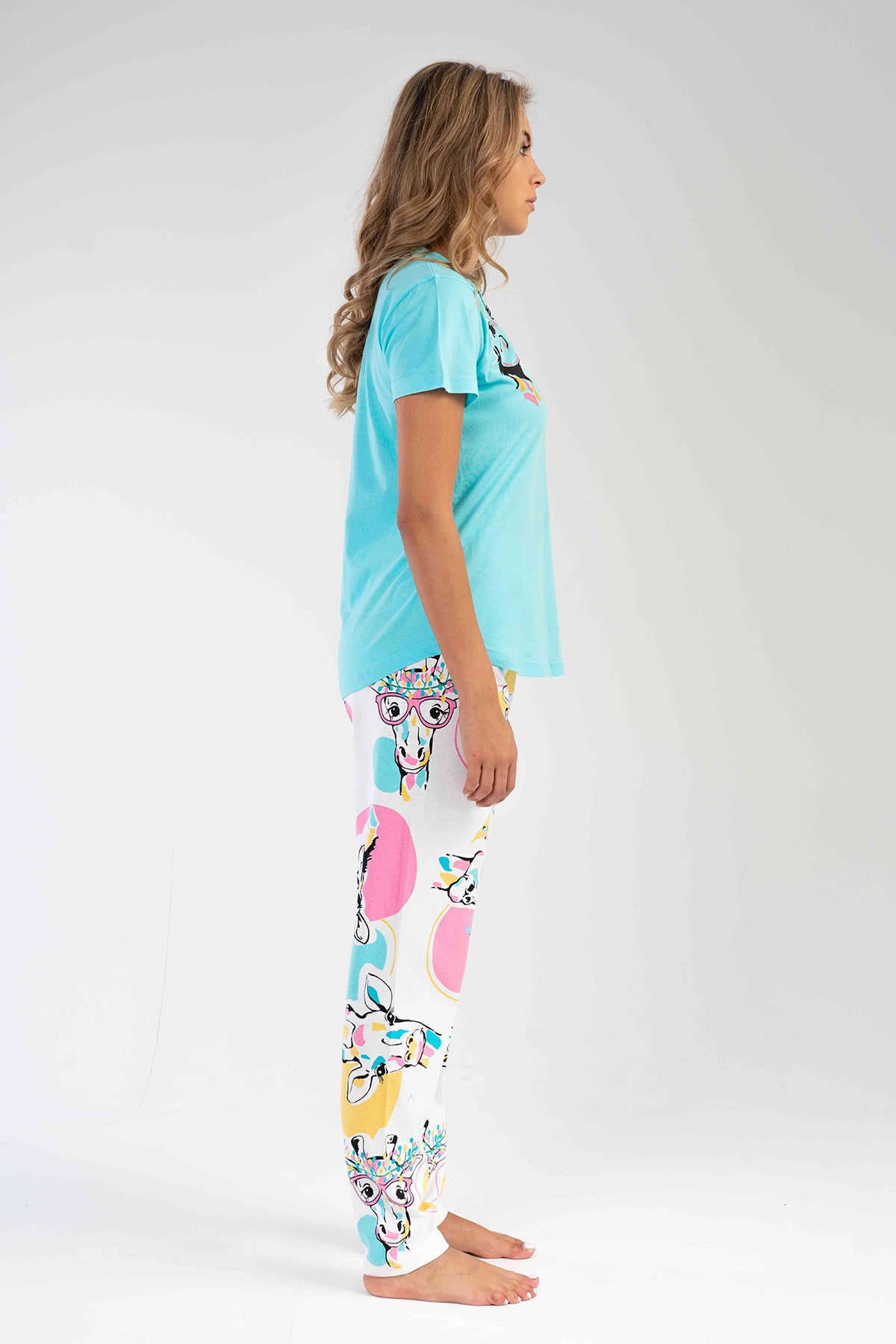 Image of KADIN P.SUPREM O YAKA KISA KOL ETEGI OVAL PIJAMA TK