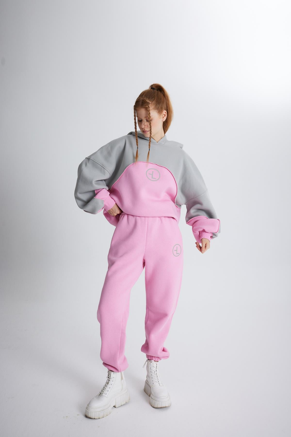 Image of Şardonlu 3 İplik Kumaş Oversize Kapişonlu Revenge Sweatshirt Pembe