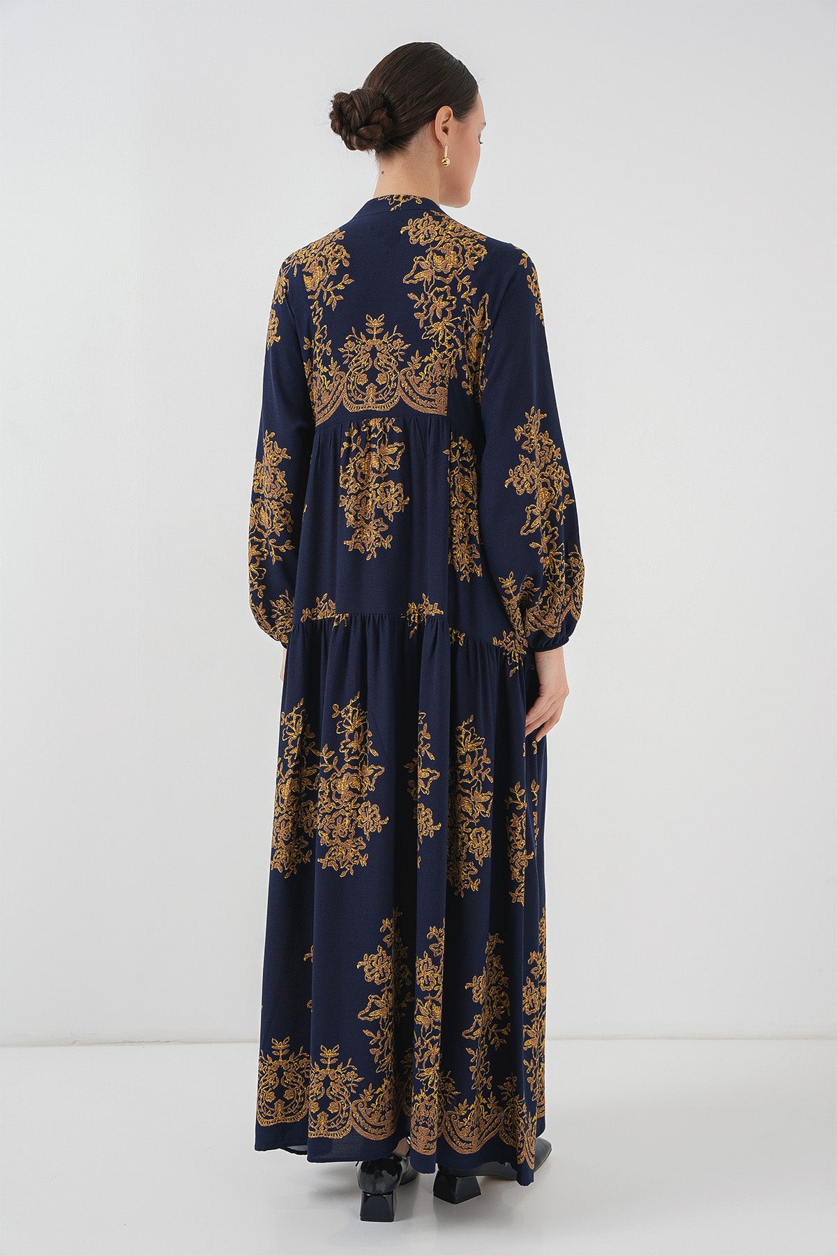 Image of Rochie hijab bleumarin cu model auriu 2423