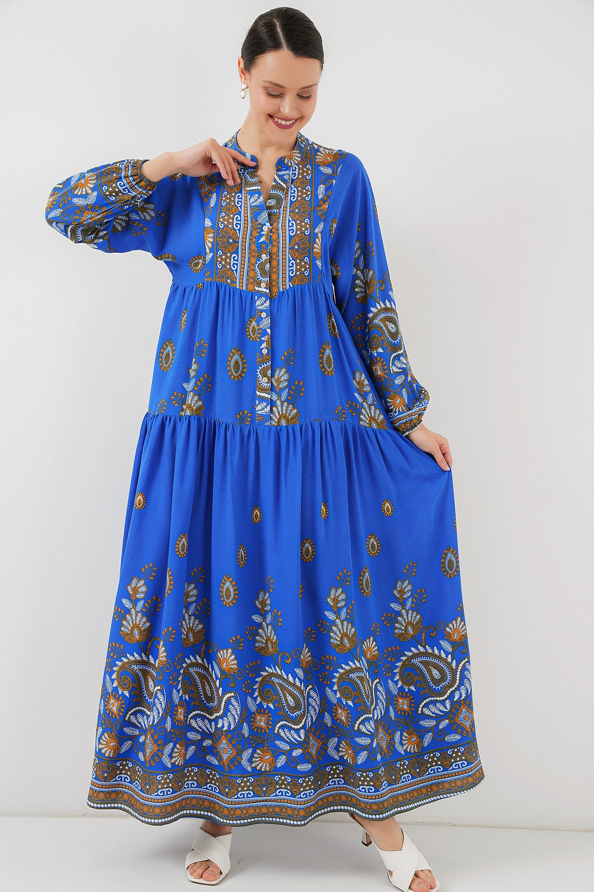 Image of 2423 Otantik Desenli Tesettür Elbise - Saks 1