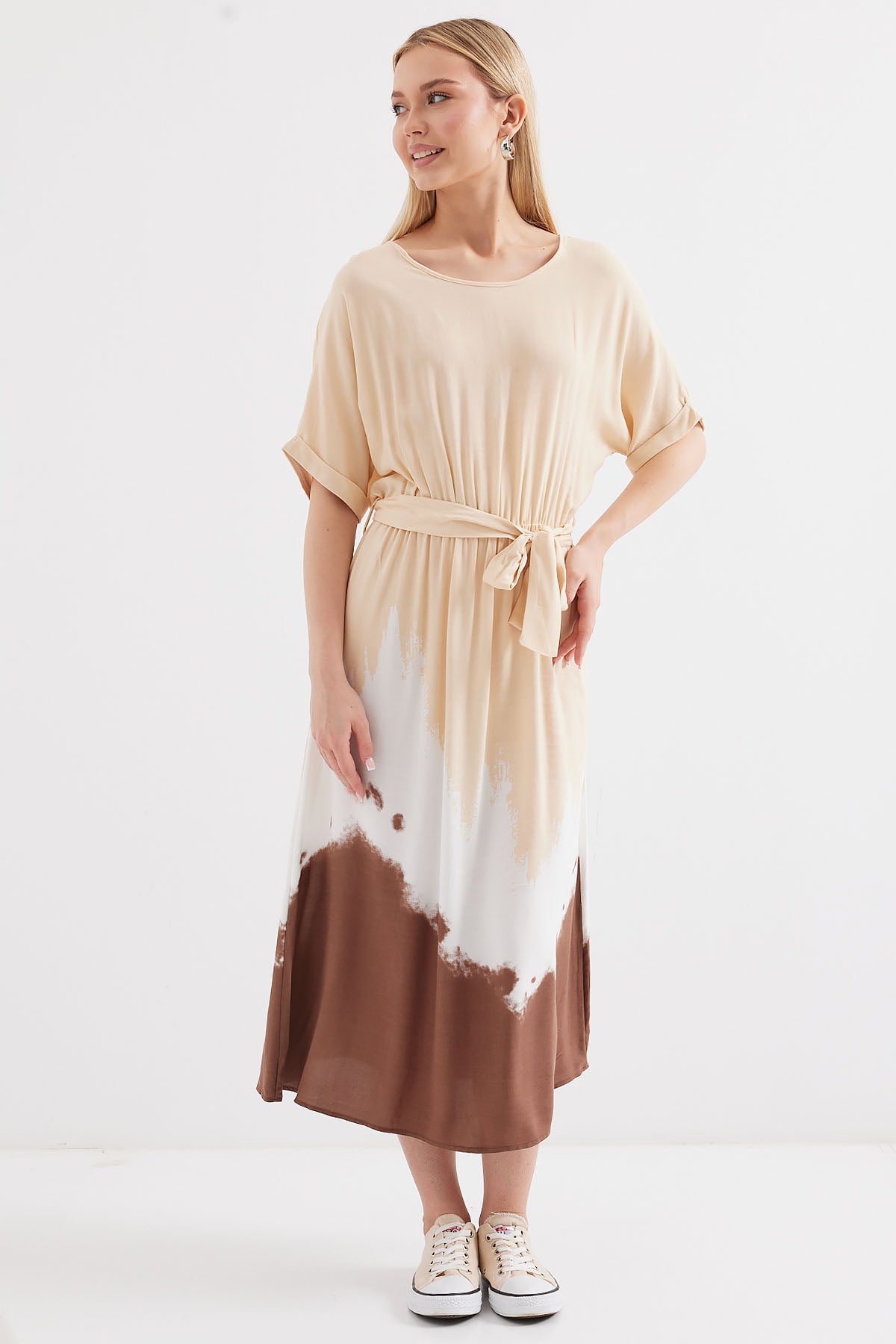 Image of Rochie din viscoză cu mânecă scurtă și model 2504 - Crem