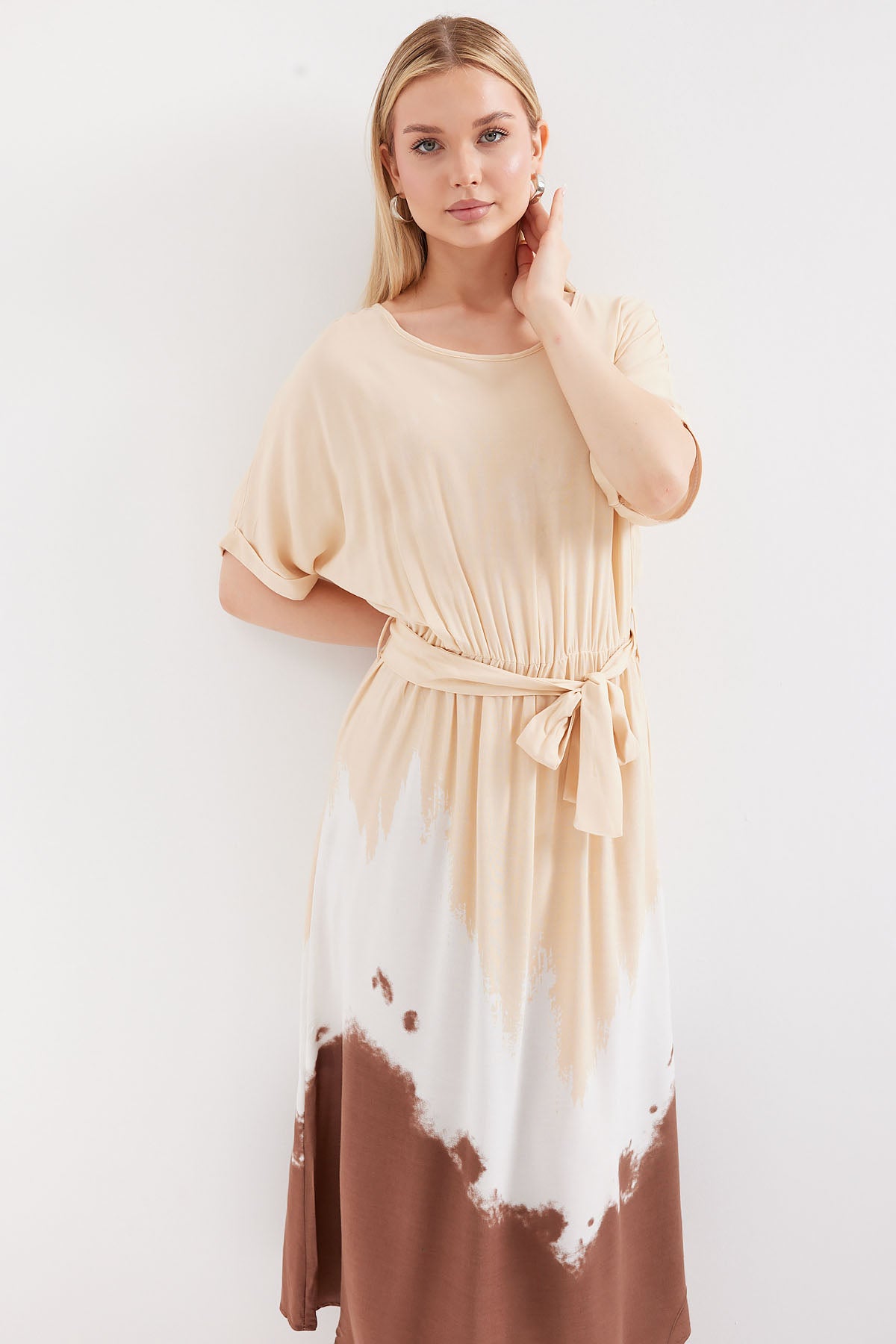 Image of Rochie din viscoză cu mânecă scurtă și model 2504 - Crem