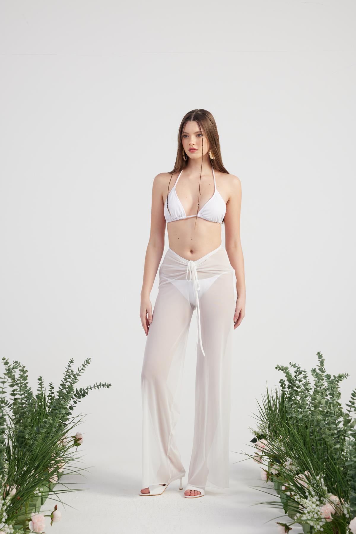 Image of Beli İp Detaylı Tül Pareo Shirred Pantolon Beyaz