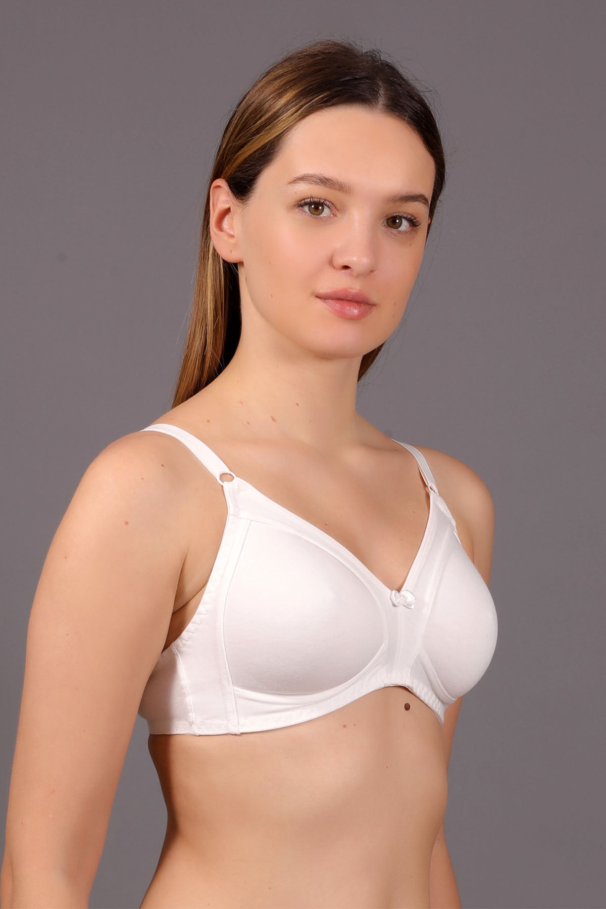 Image of Women's Non-Padded B Cup Bra
