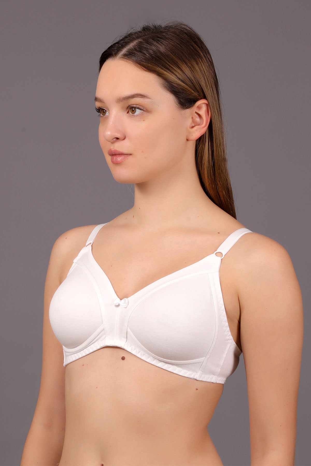Image of Women's Non-Padded B Cup Bra