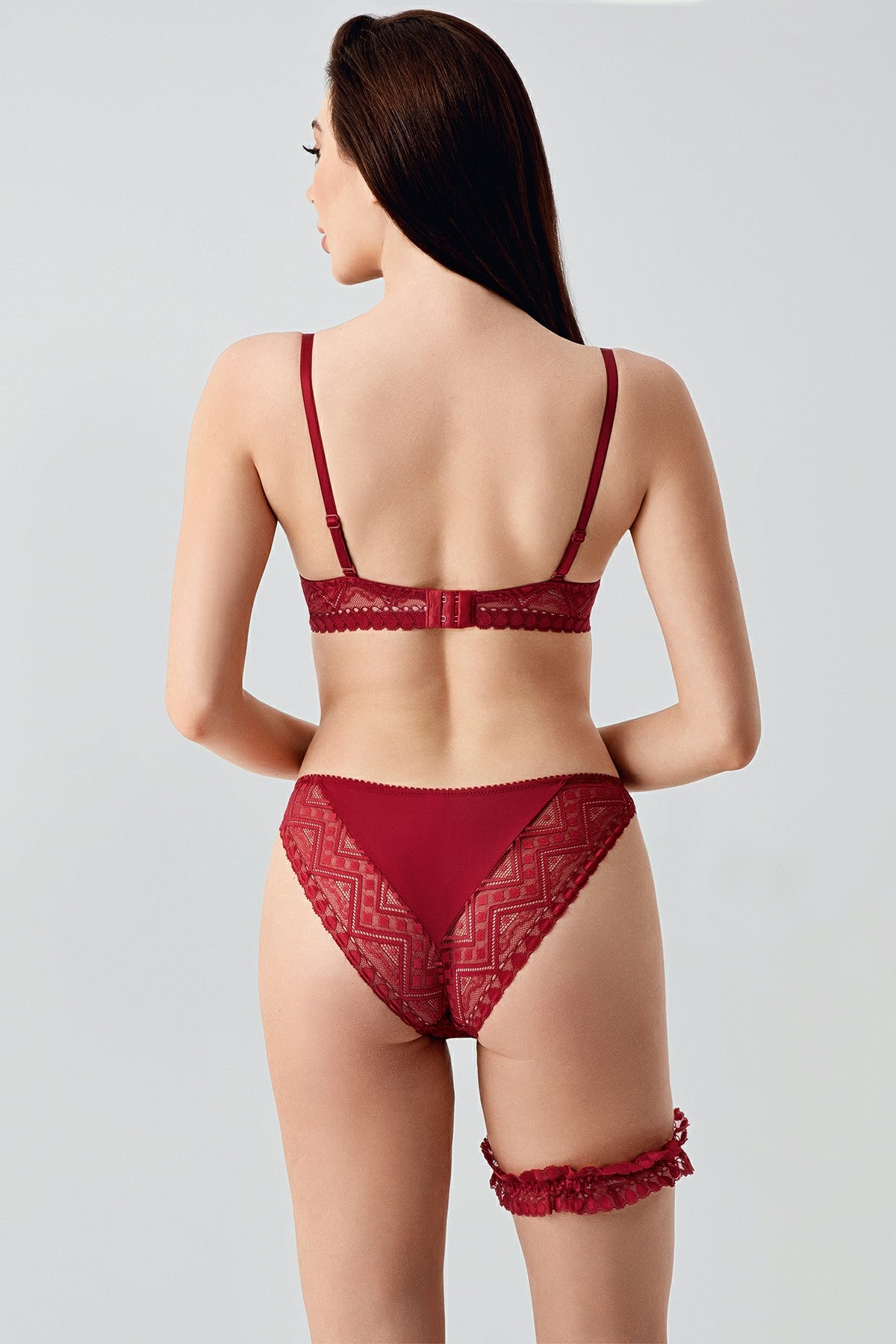 Image of Set sutien și chiloți cu cupă B pentru femei
