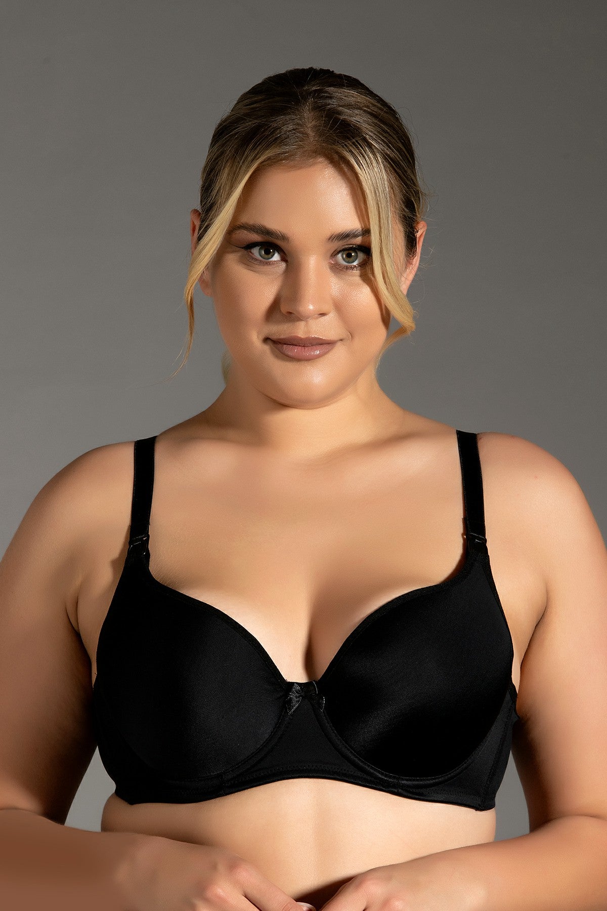 Image of Women's Unpadded B Cup Bra