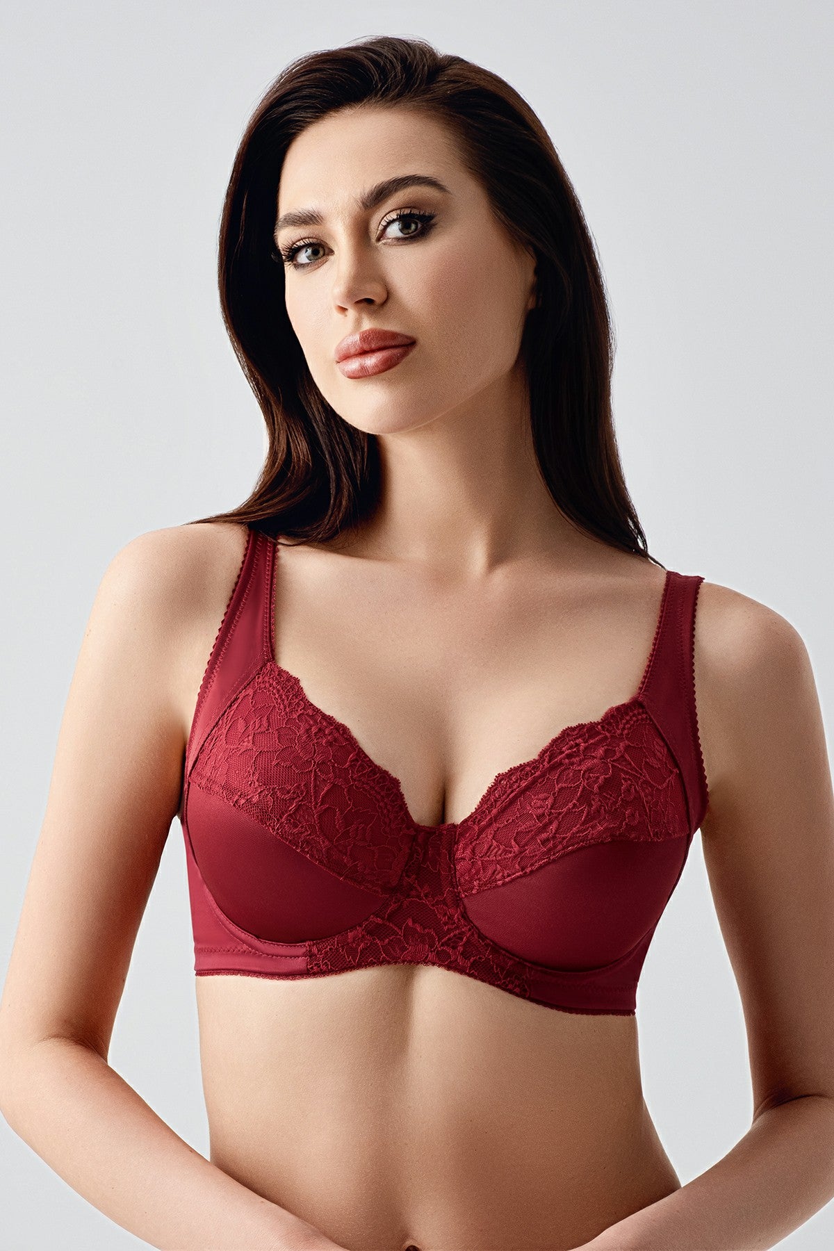 Image of Women's Minimizer C Cup Bra