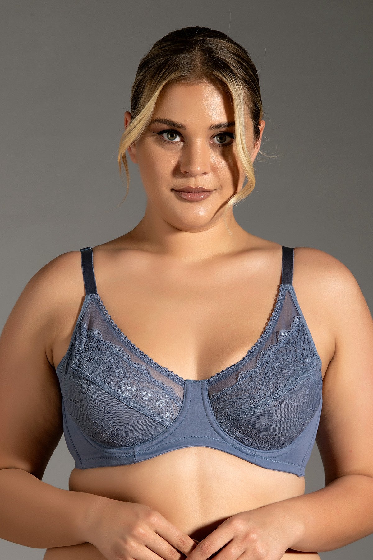 Image of Kadın Minimizer D Cup Sütyen