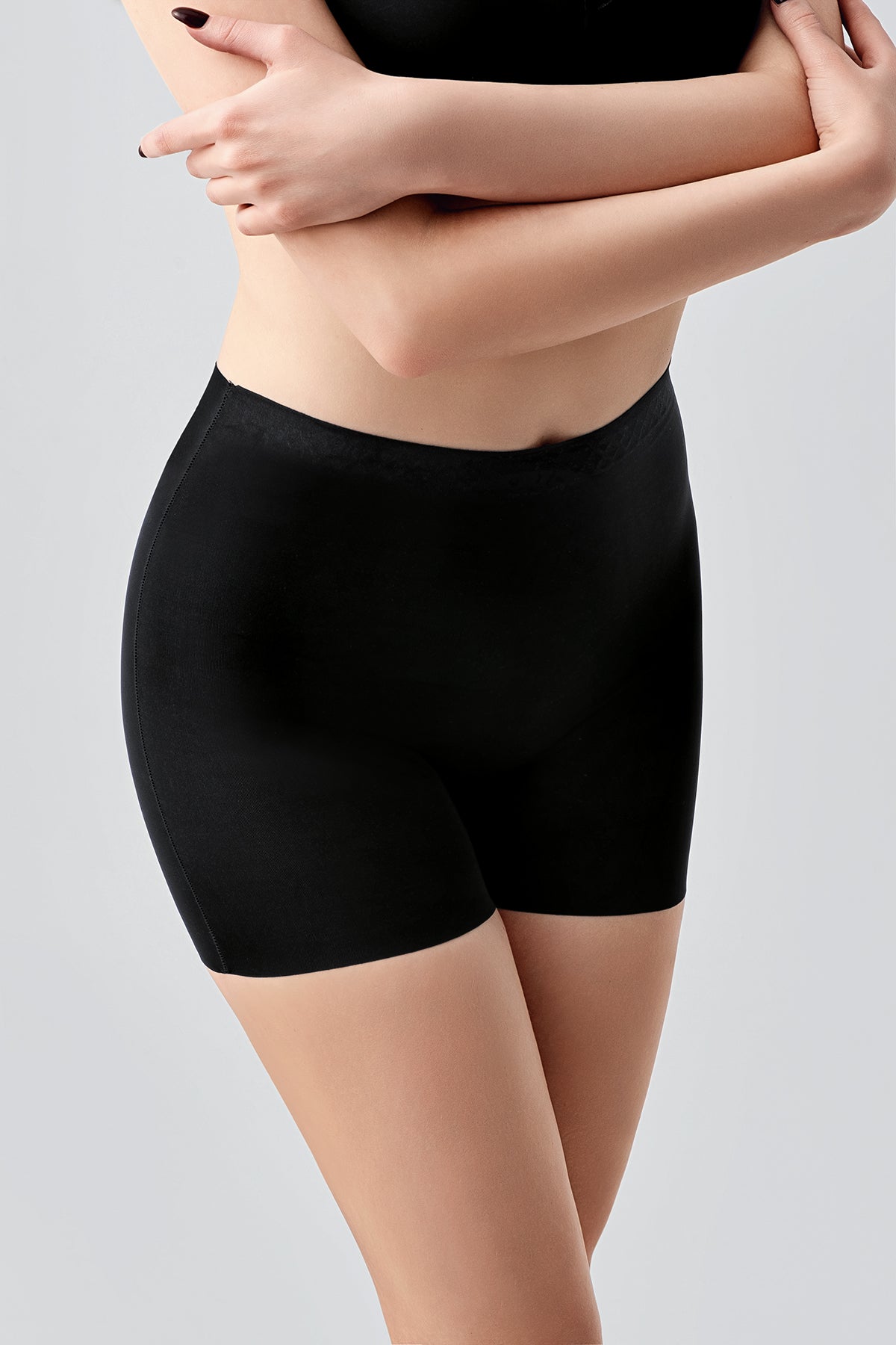 Image of Pantaloni scurți laser cu talie antiderapantă