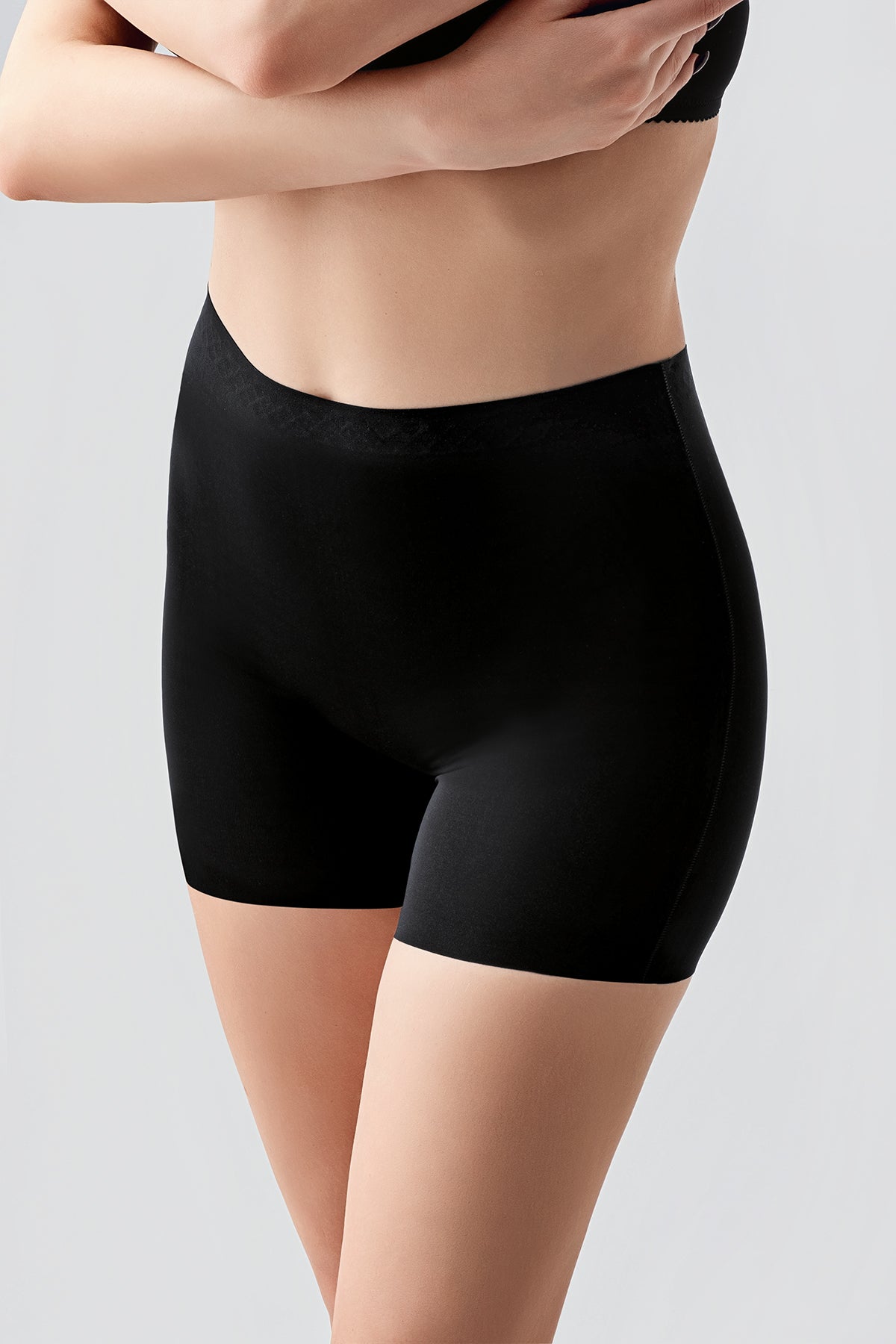 Image of Pantaloni scurți laser cu talie antiderapantă