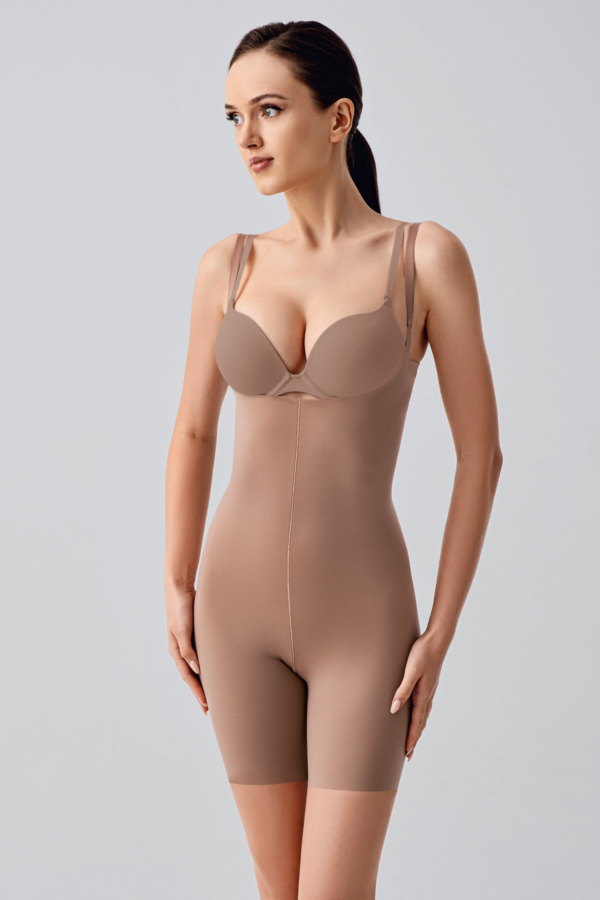 Image of Pantaloni scurți stil corset (mărime obișnuită)