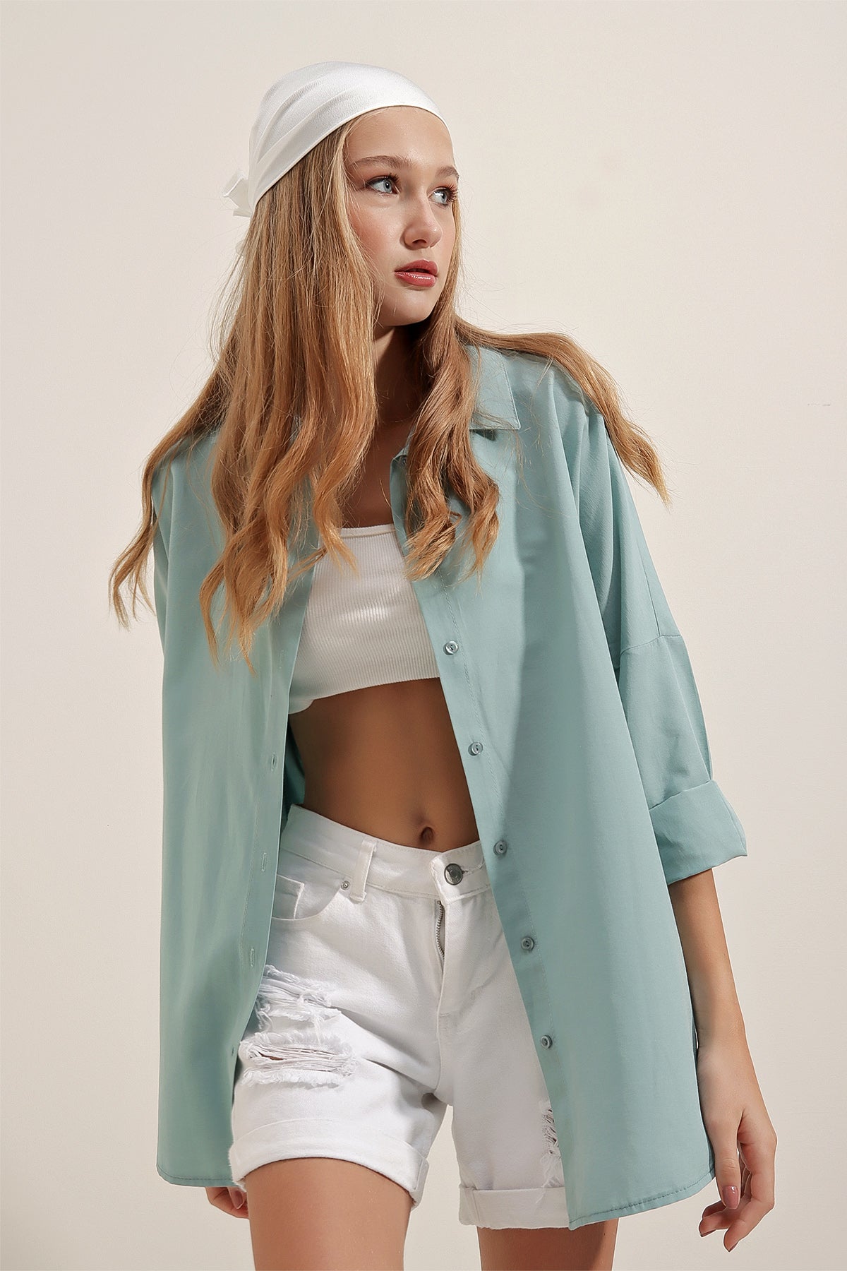 Image of 3900 Oversize Uzun Basic Gömlek - Su Yeşili