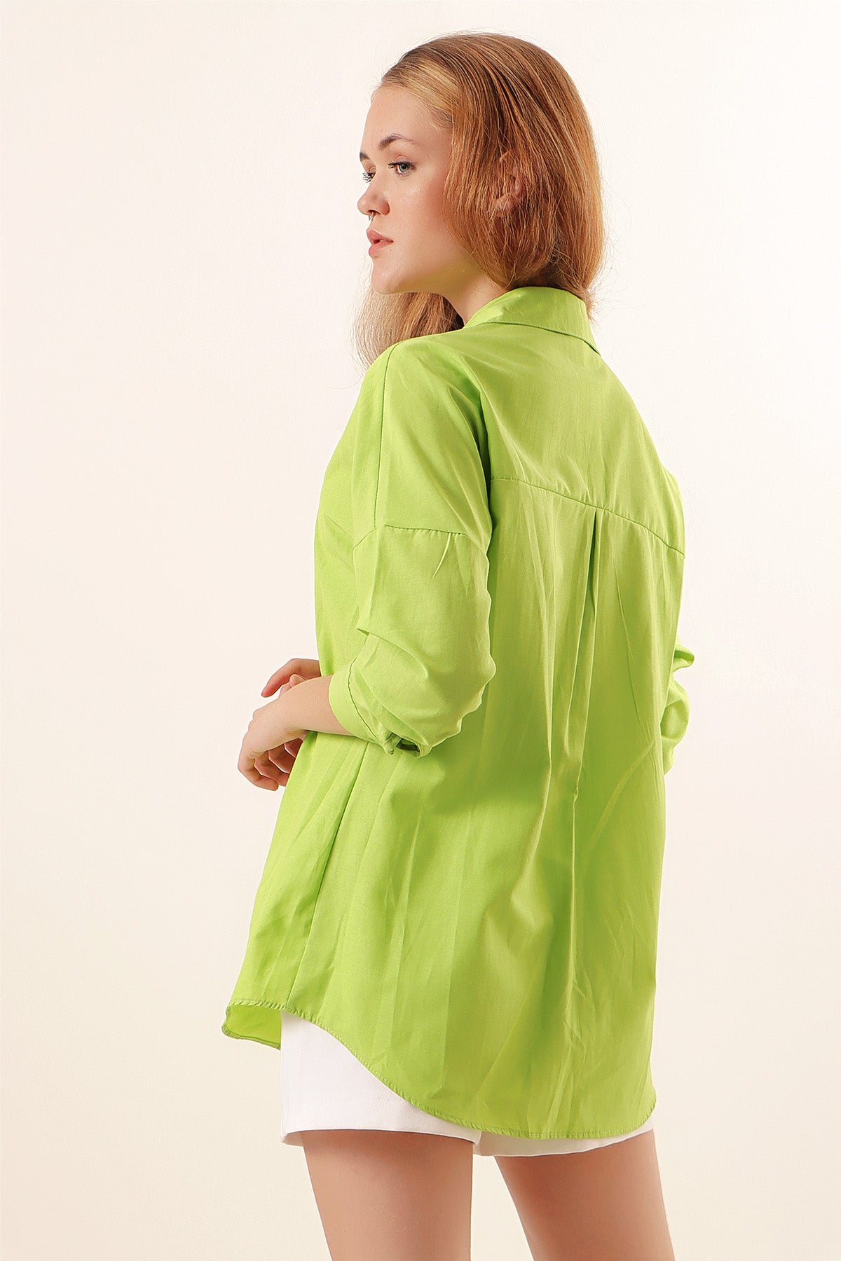 Image of 3900 Oversize Long Basic Shirt - Light Green