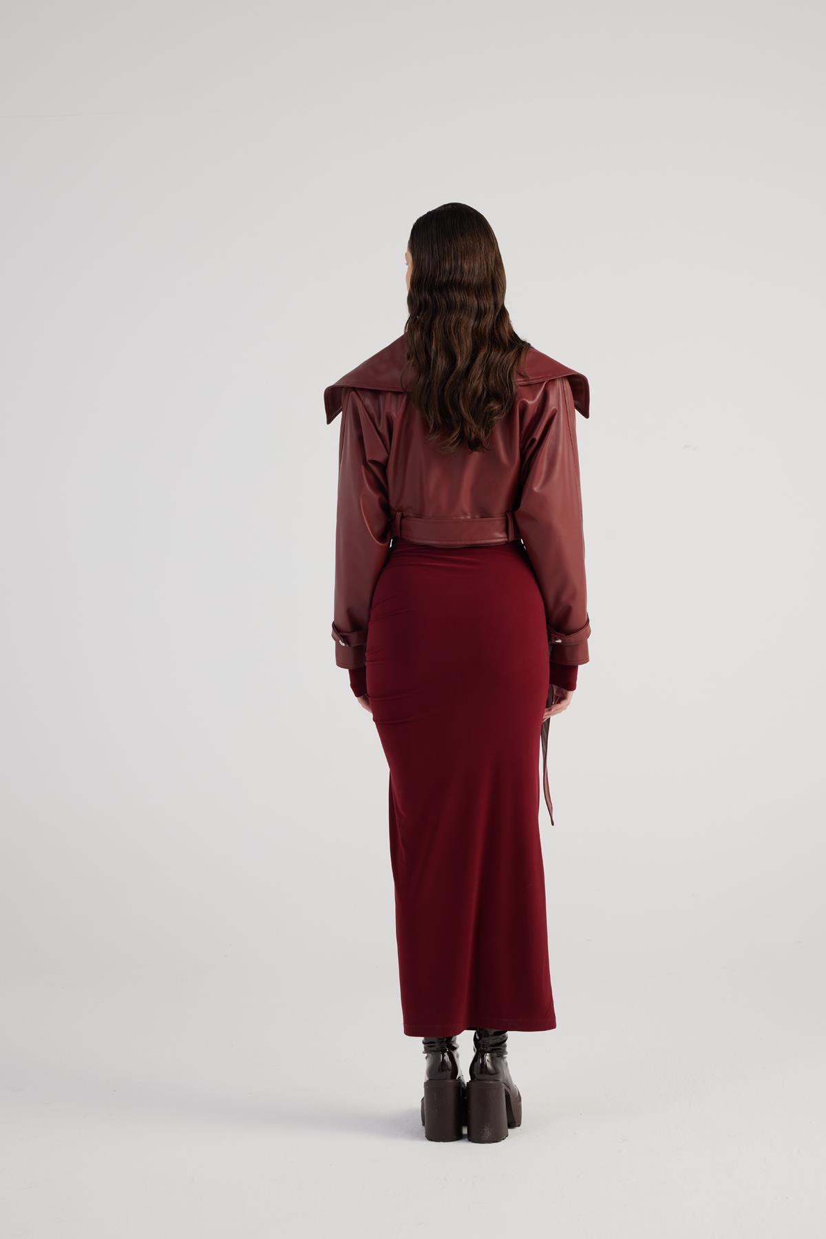 Image of Crop Model Astarlı Kemerli Neeko Deri Ceket Bordo