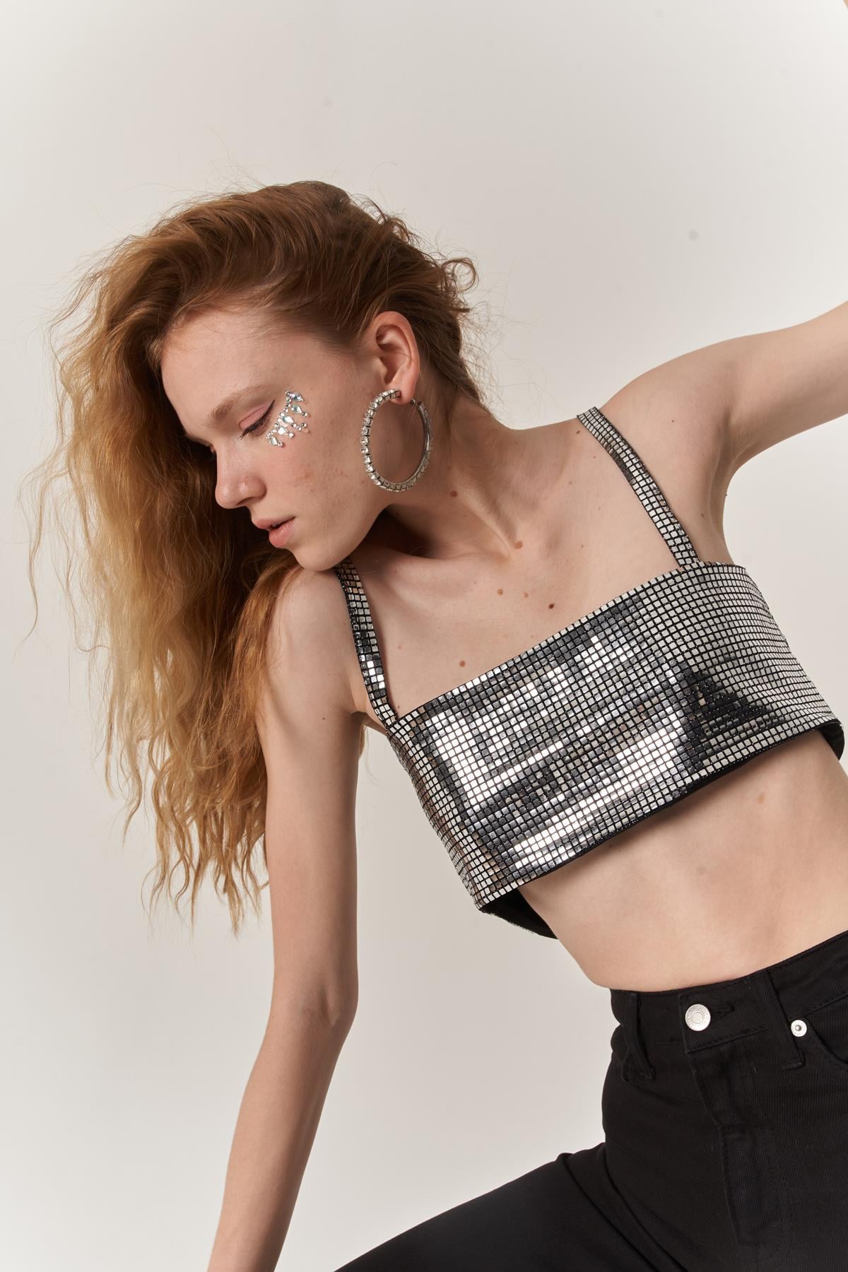 Image of Straplez Askılı Glammy Crop Gümüş