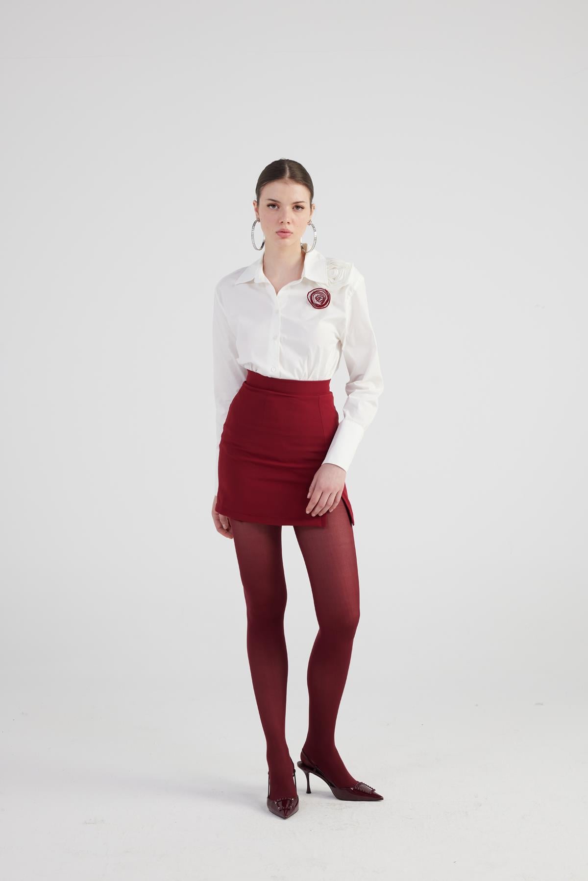 Image of Gül Detaylı Poplin Madison Gömlek Beyaz