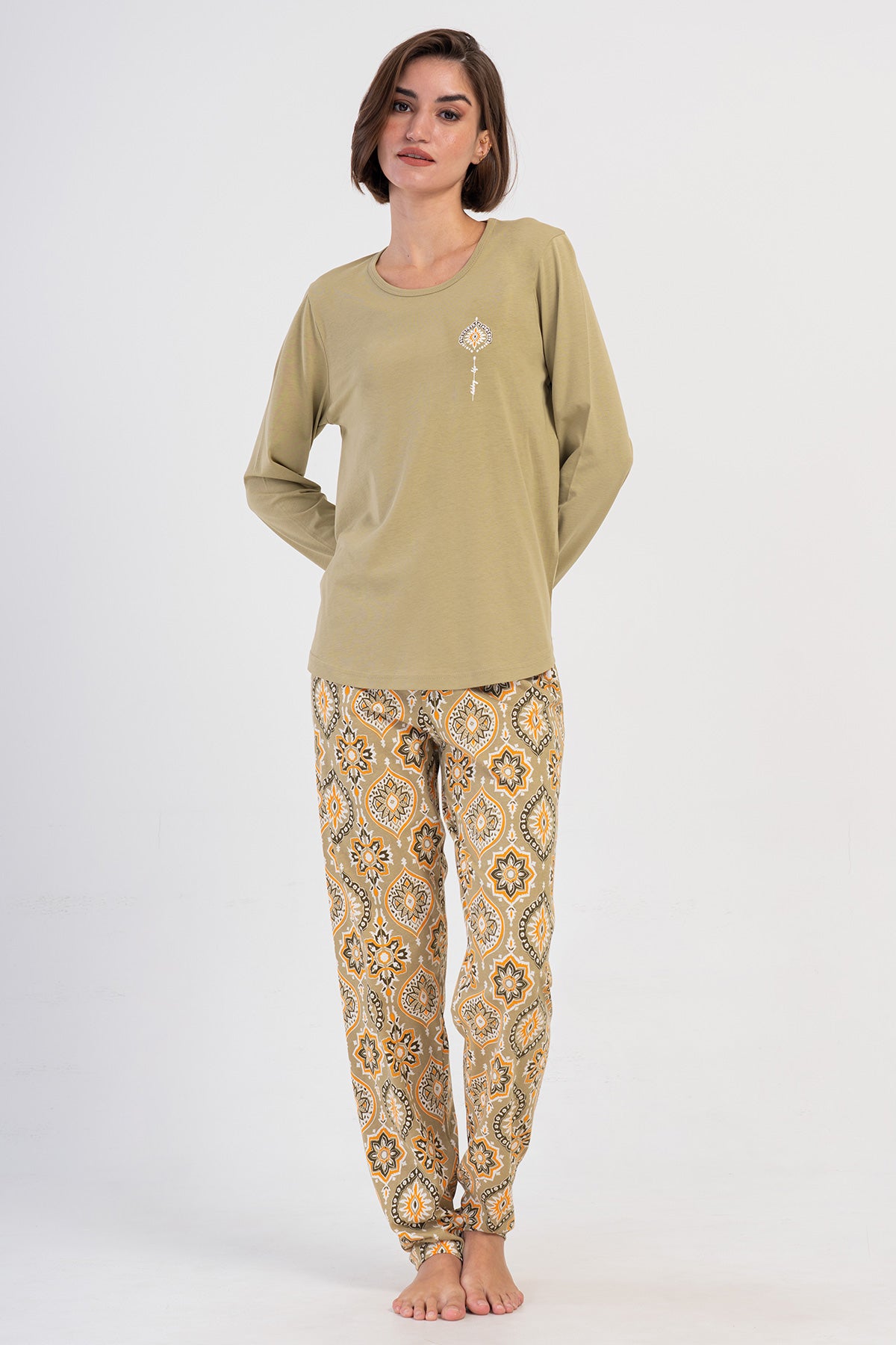 Image of KADIN P.SUPREM XXL O YAKA UZUN KOL ETEGI OVAL PIJAMA TAKIM