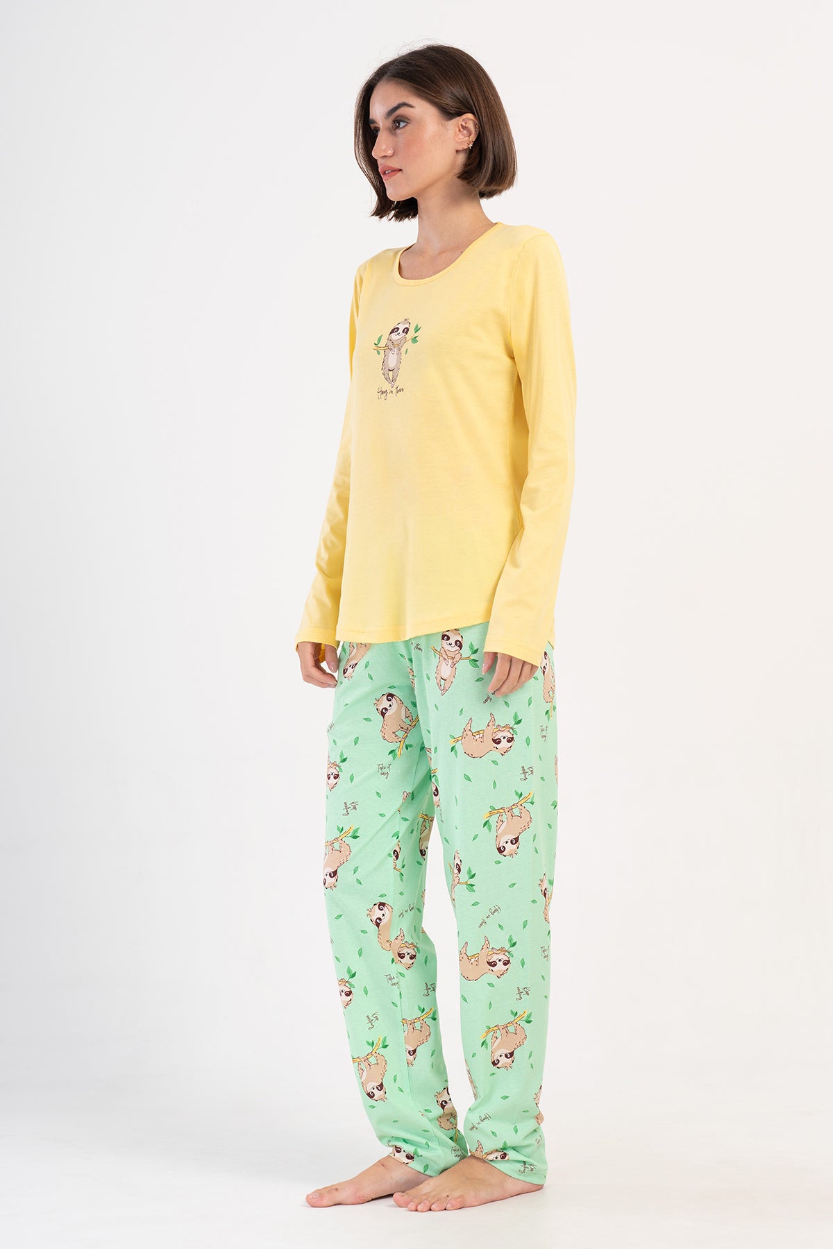Image of KADIN P.SUPREM O YAKA UZUN KOL ETEGI OVAL PIJAMA TAKIM