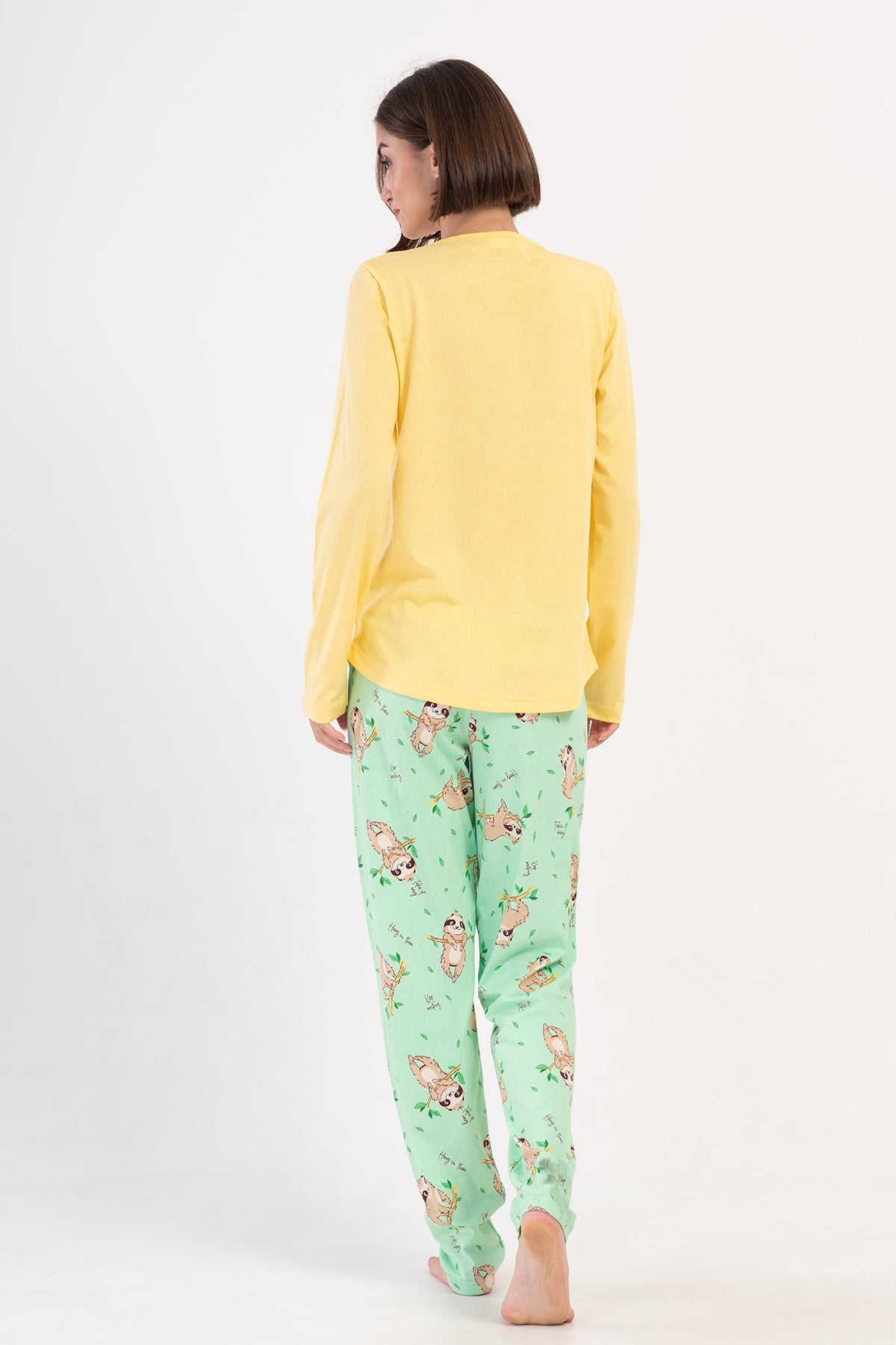 Image of KADIN P.SUPREM O YAKA UZUN KOL ETEGI OVAL PIJAMA TAKIM