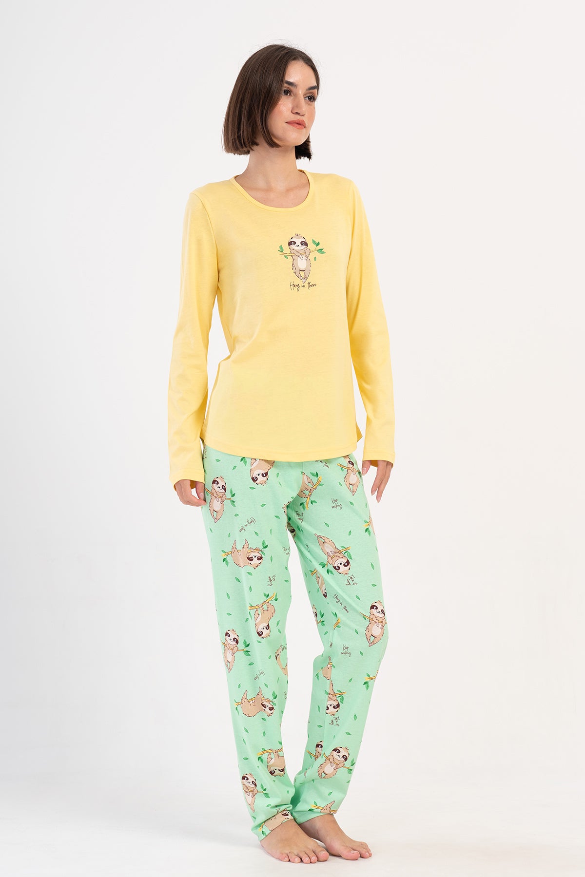 Image of KADIN P.SUPREM O YAKA UZUN KOL ETEGI OVAL PIJAMA TAKIM