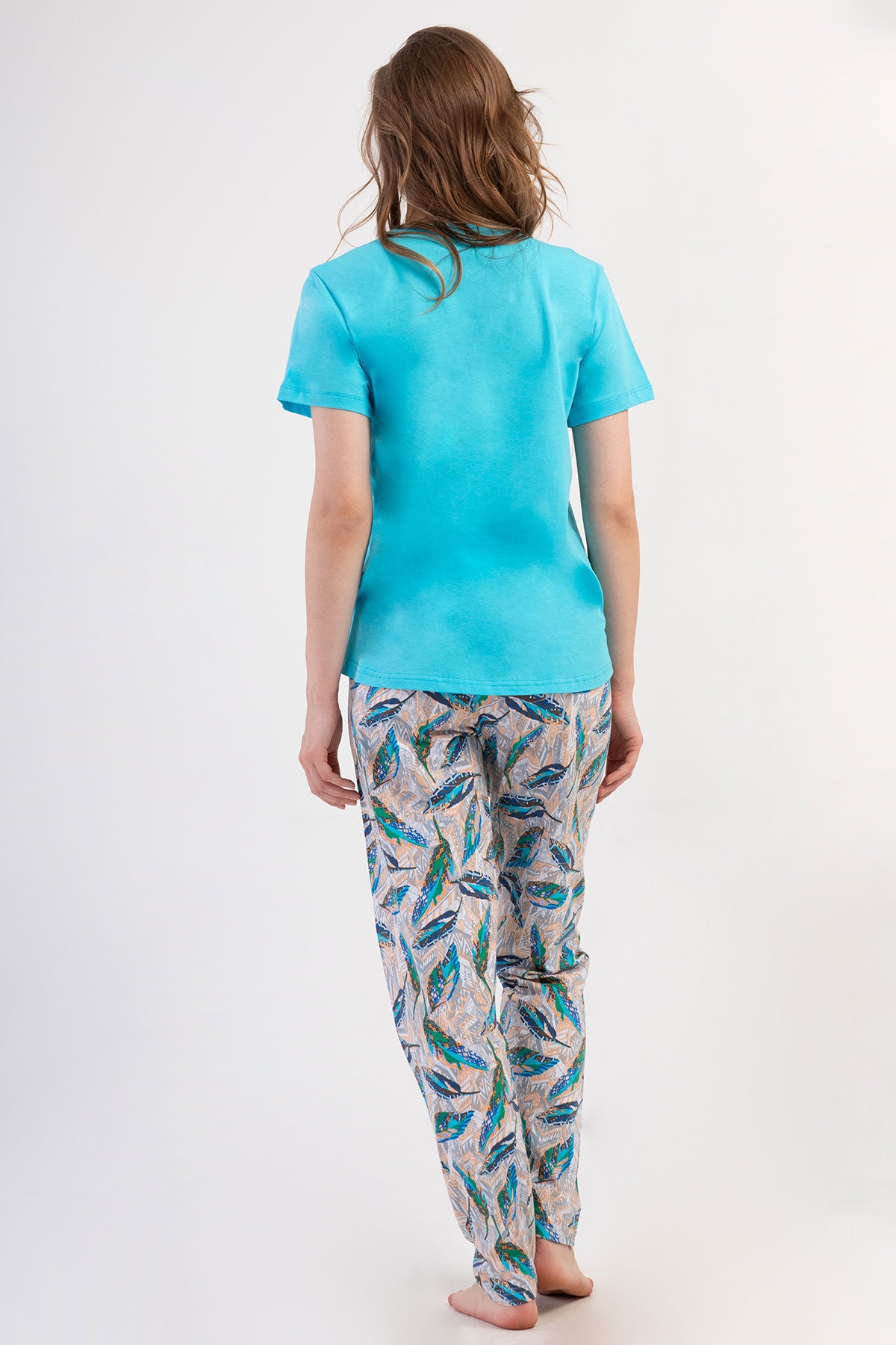 Image of KADIN P.SUPREM XXL O YAKA KISA KOL ETEGI OVAL PIJAMA TAKIM
