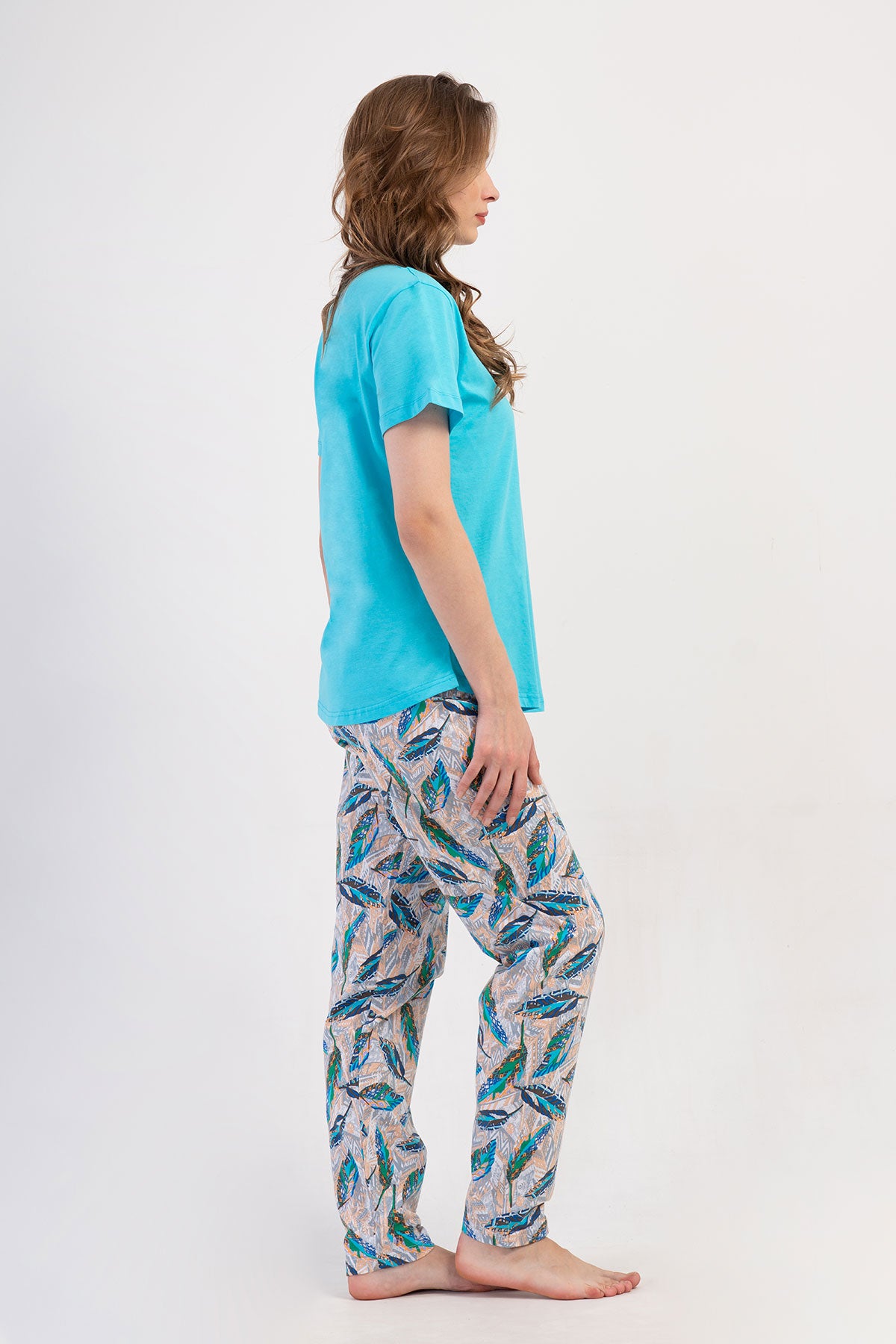 Image of KADIN P.SUPREM XXL O YAKA KISA KOL ETEGI OVAL PIJAMA TAKIM