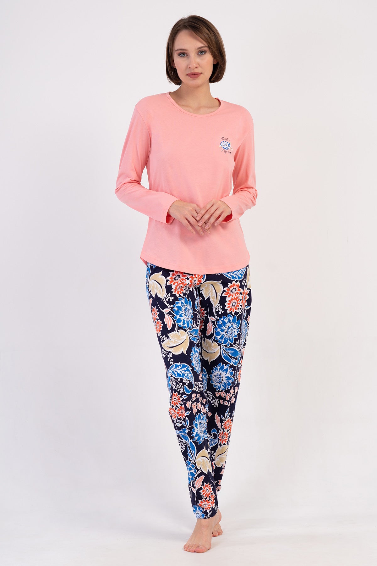 Image of KADIN P.SUPREM O YAKA UZUN KOL ETEGI OVAL PIJAMA TAKIM
