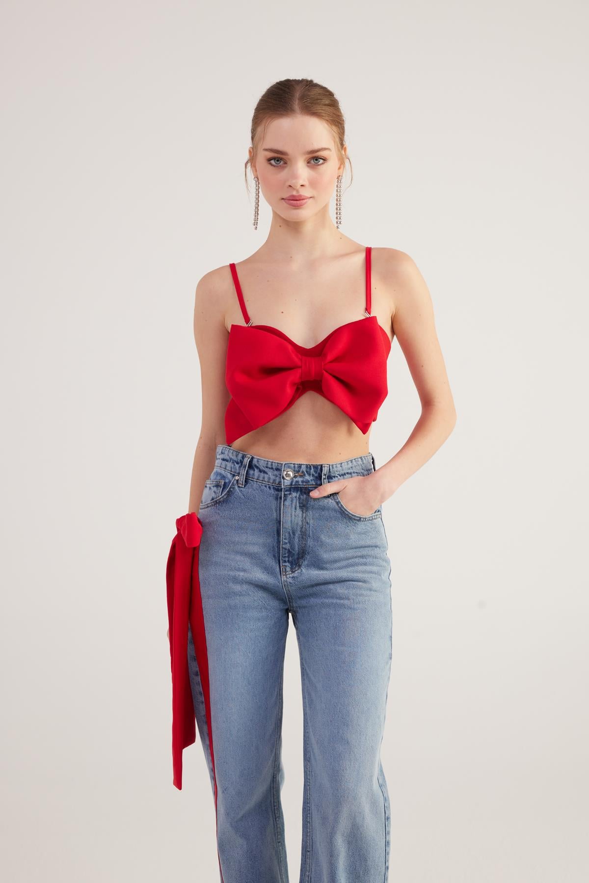 Image of Kurdele Görünümlü Crop Jazmin Bluz Kırmızı