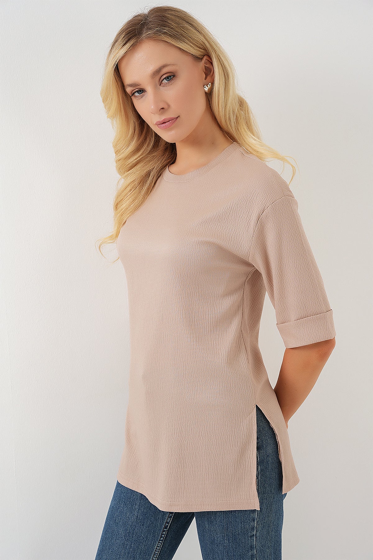 Image of Tricou tricotat cu crăpături laterale 4332 - Biscuit