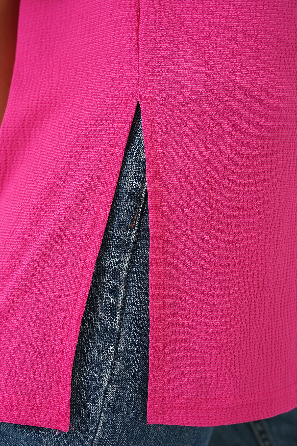 Image of 4332 Side Slit Knitted T-Shirt - Fuchsia