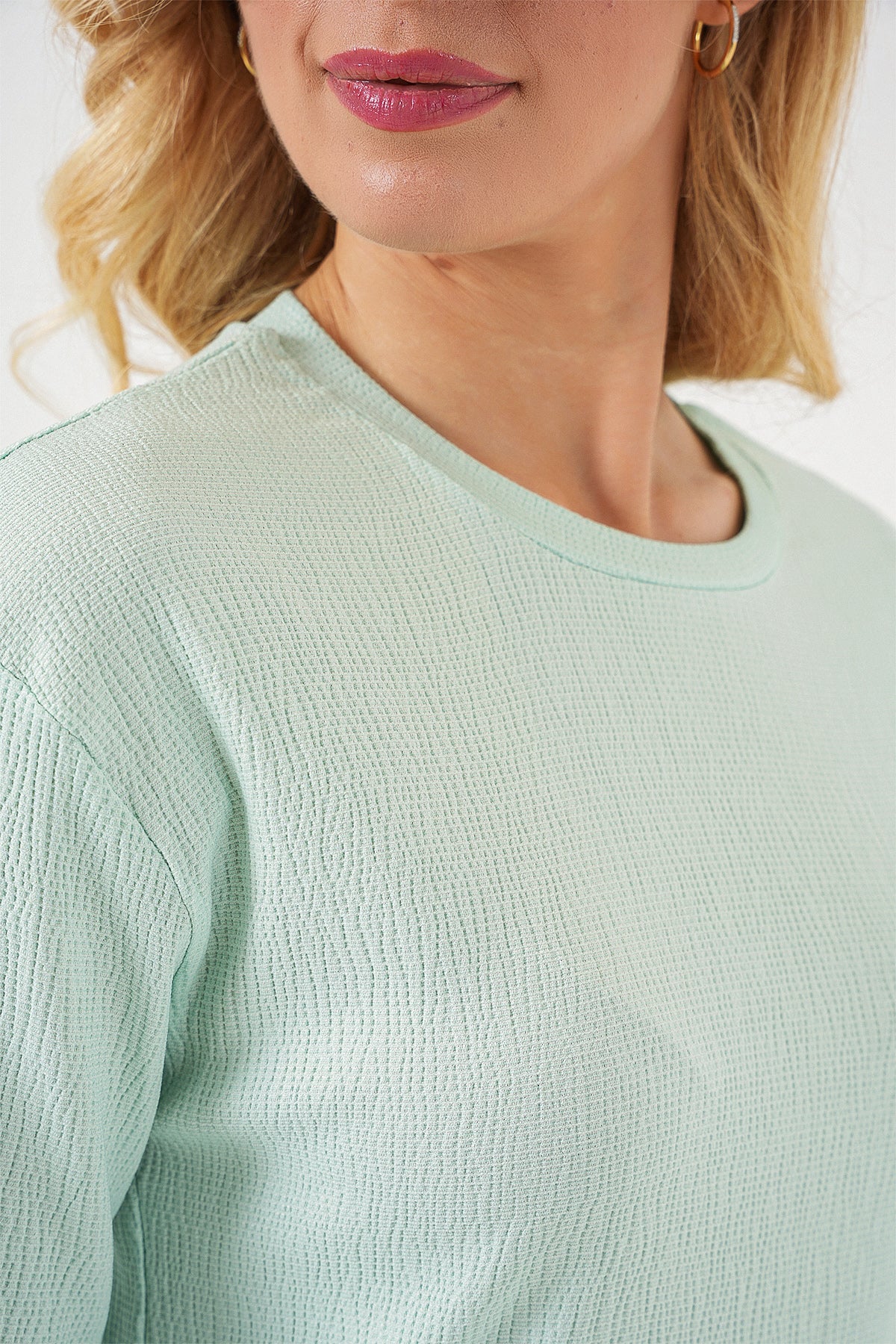 Image of Tricou tricotat cu crăpături laterale 4332 - Mentă